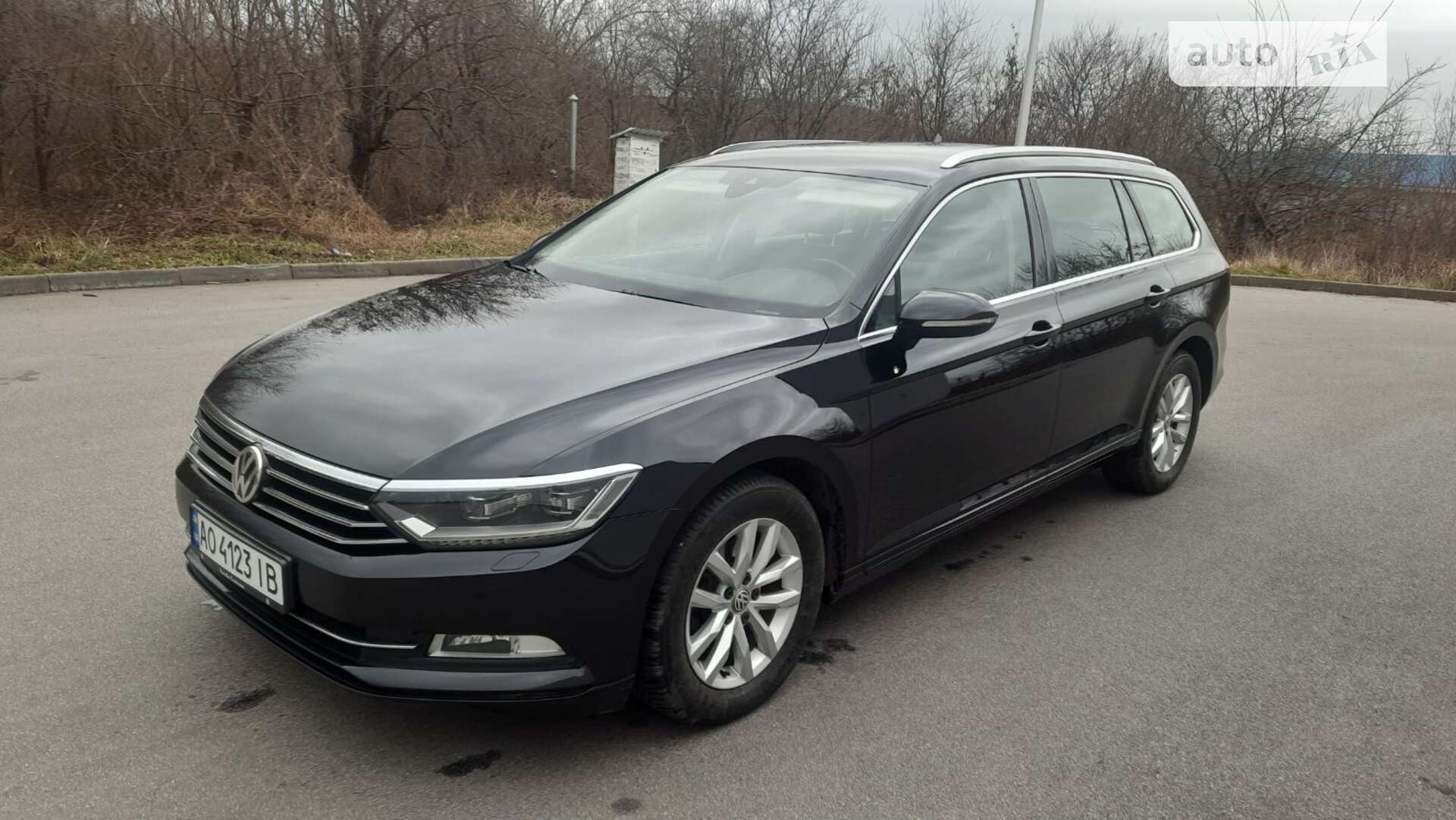 VOLKSWAGEN PASSAT 2016