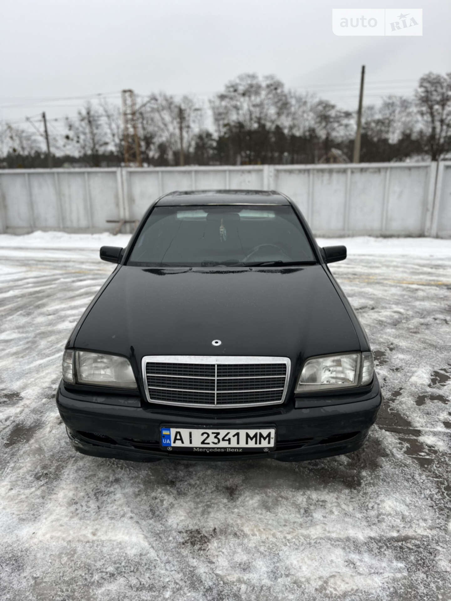 MERCEDES-BENZ C 220 1993