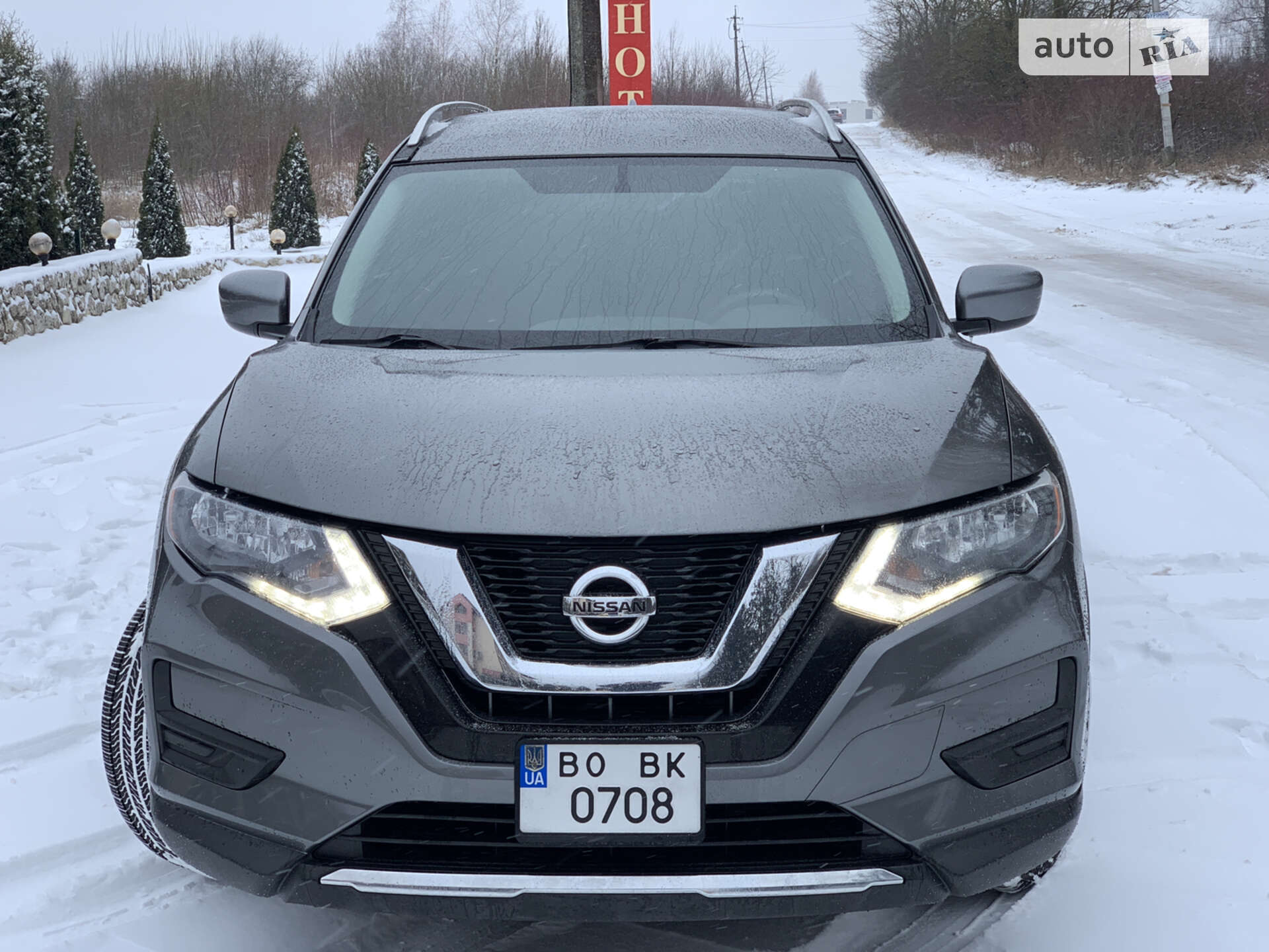 NISSAN ROGUE