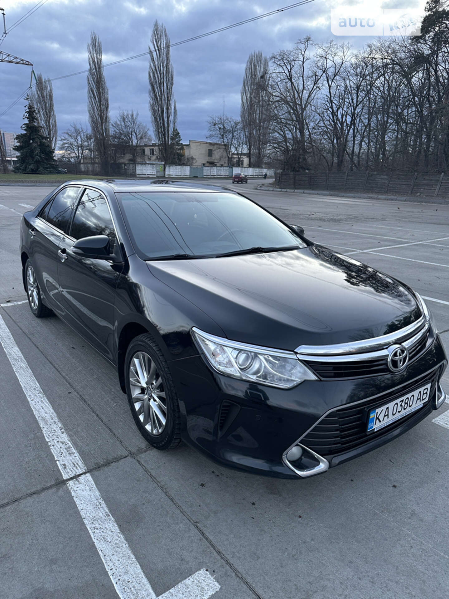 TOYOTA CAMRY