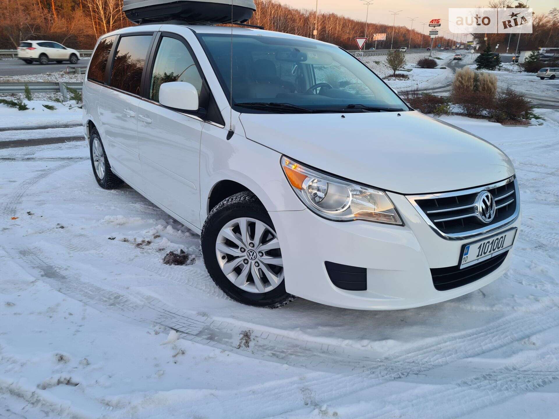 VOLKSWAGEN ROUTAN 2013