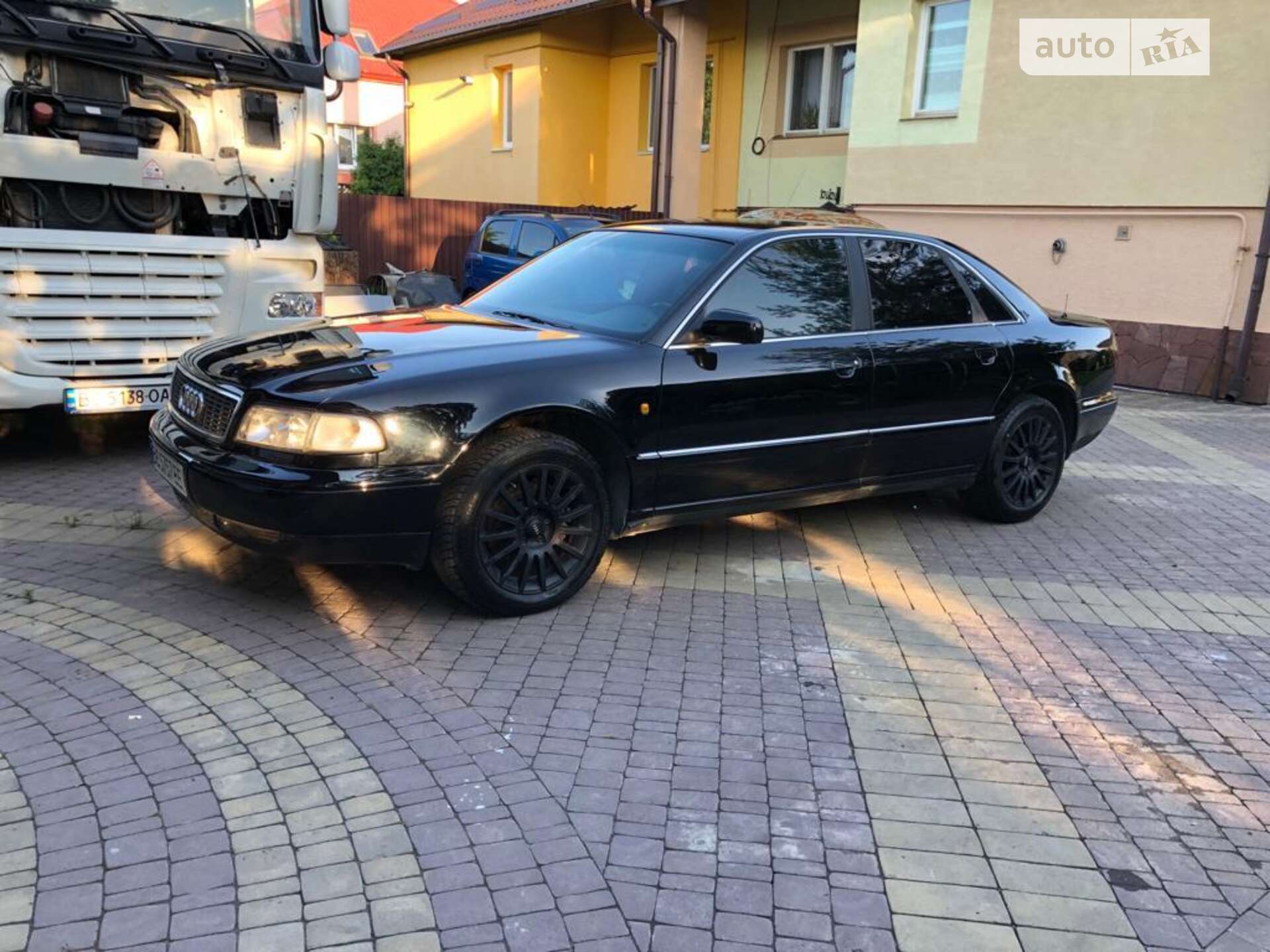 AUDI A8 1998