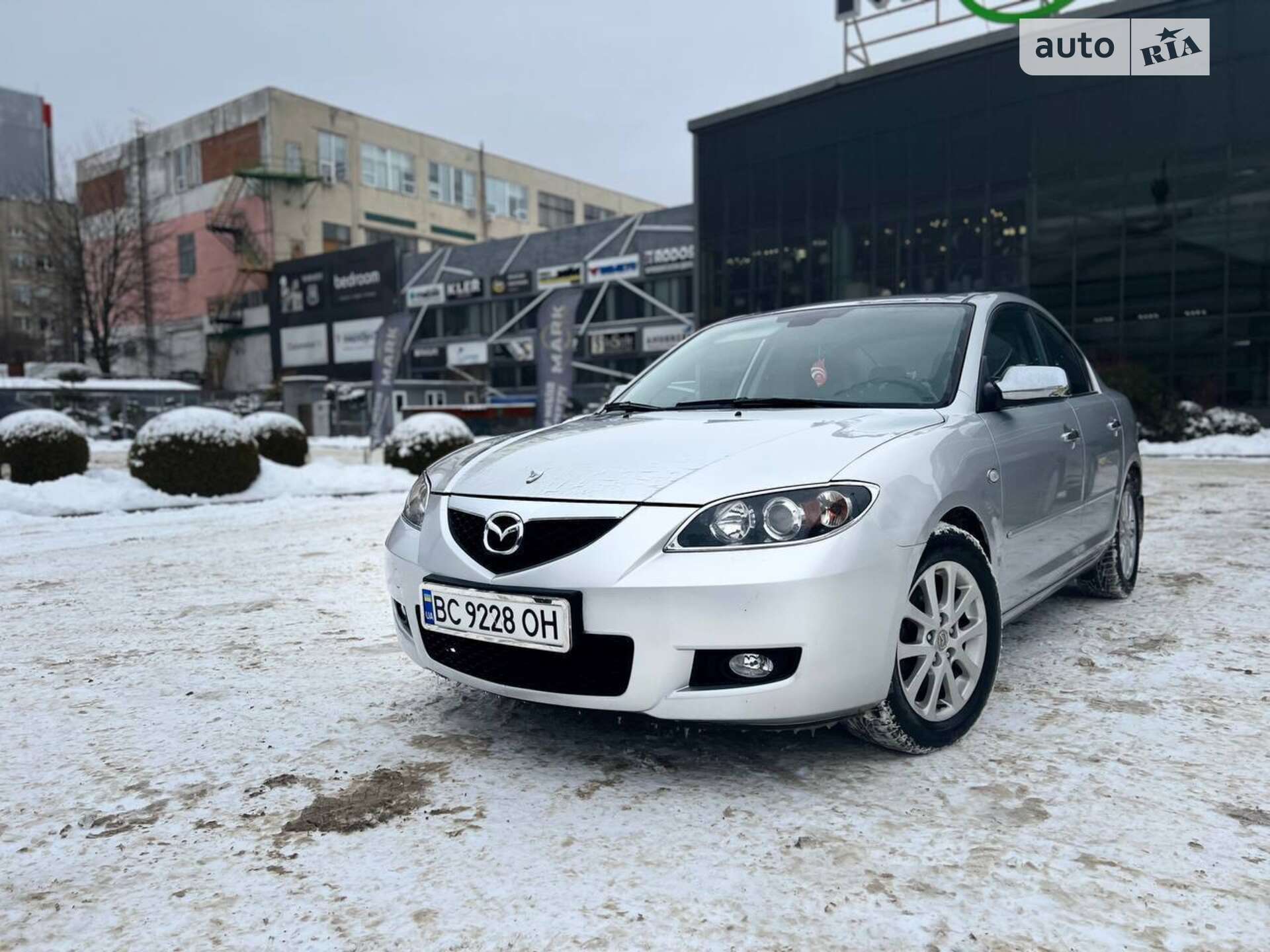 Головне фото звіту автомобіля MAZDA 3 2008