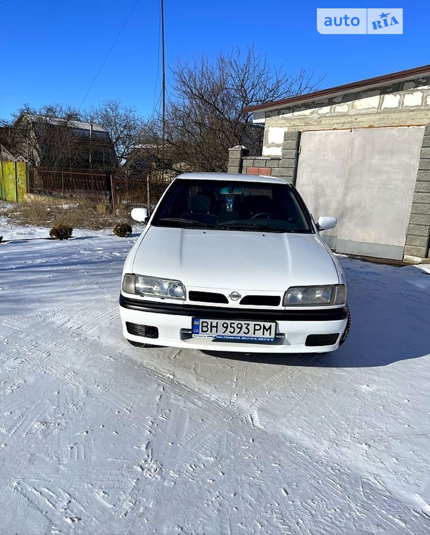 NISSAN PRIMERA 1995