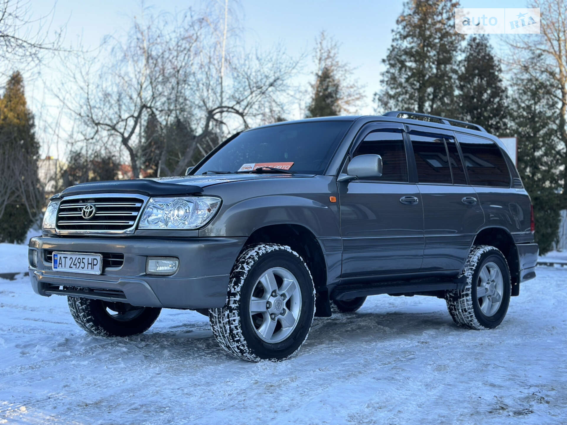 TOYOTA LAND CRUISER