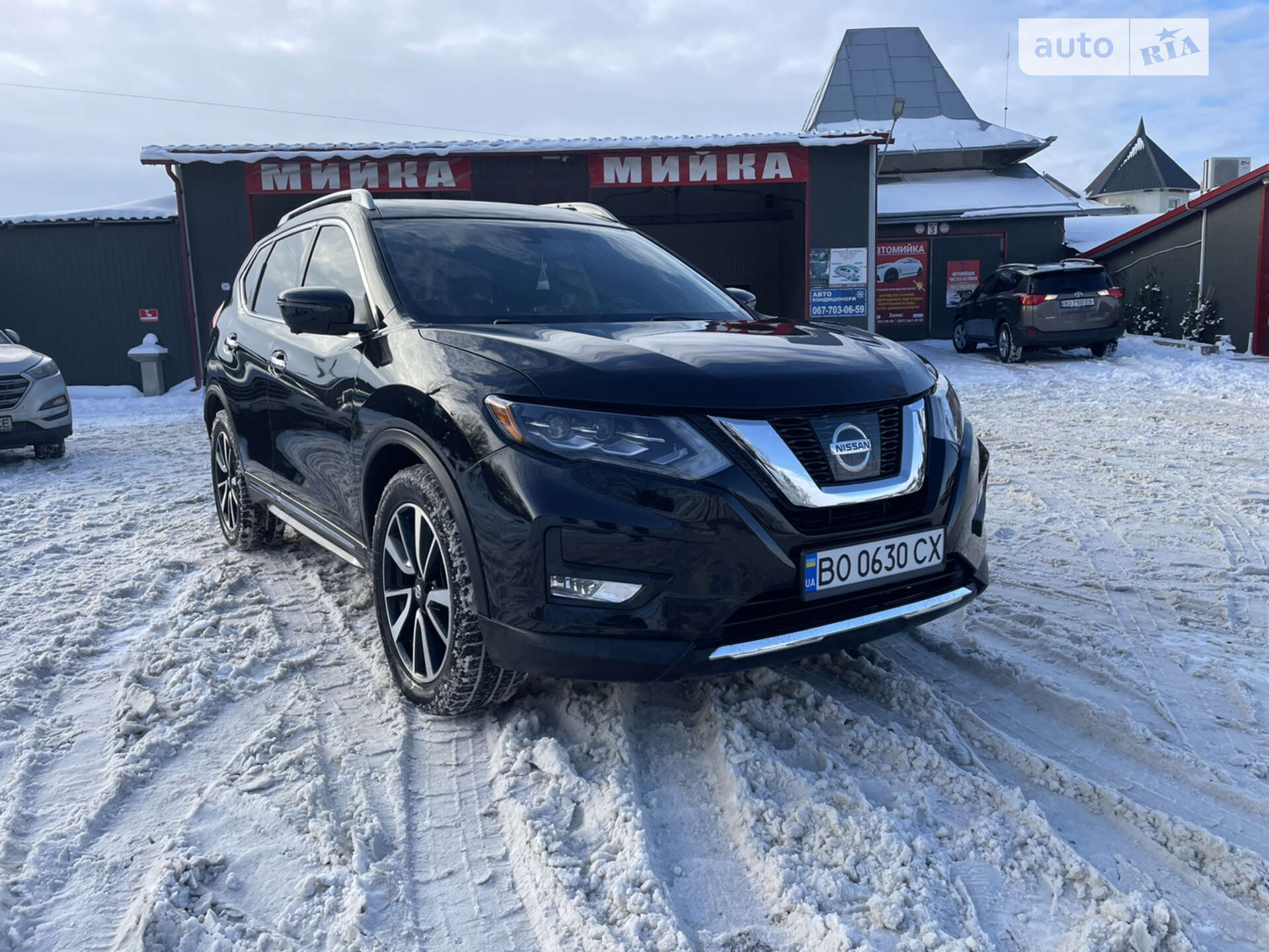 NISSAN ROGUE 2017