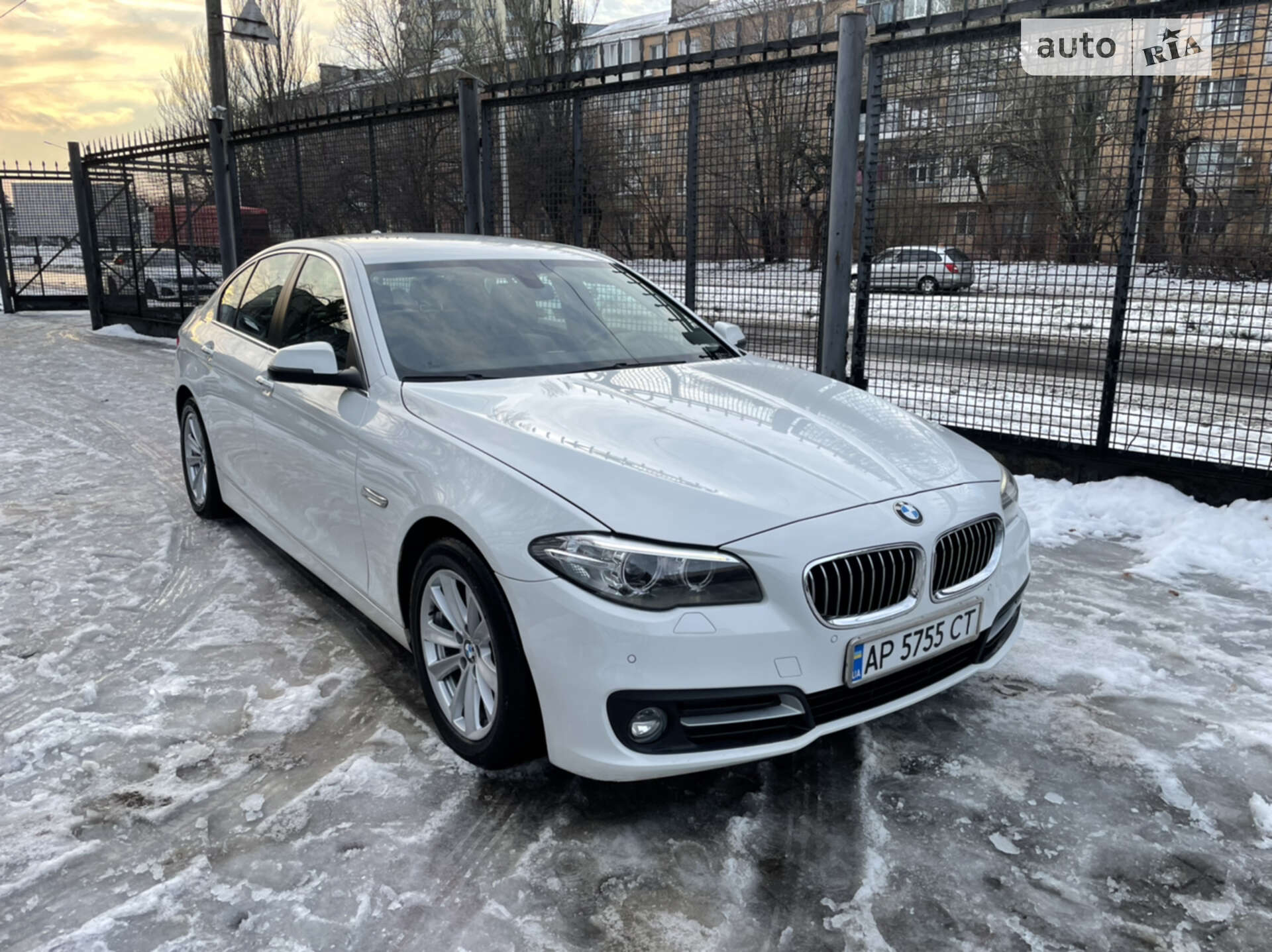 BMW 5 Series 2016