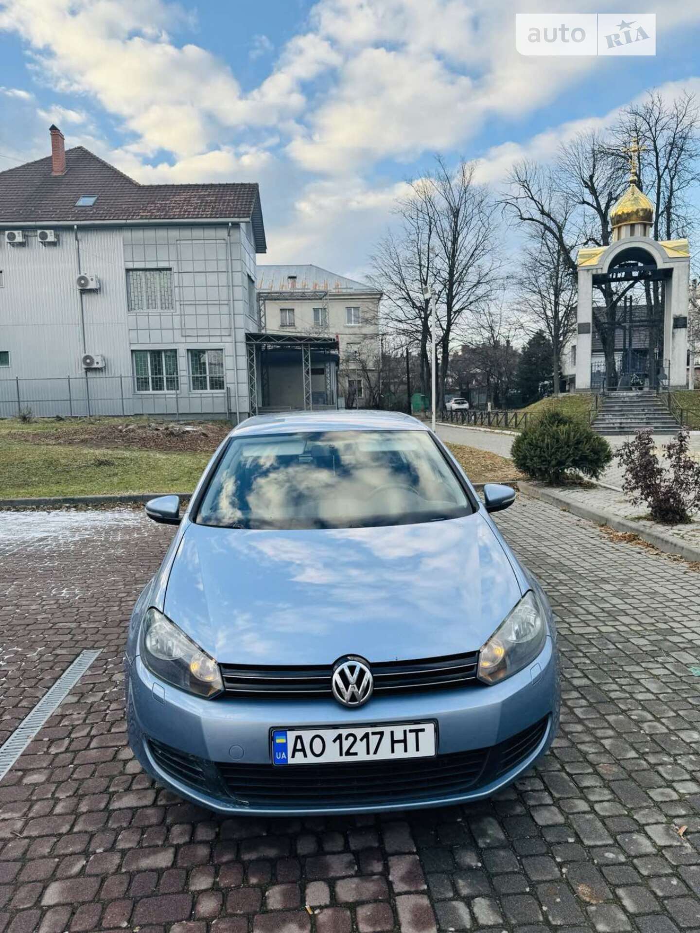 VOLKSWAGEN GOLF 2010