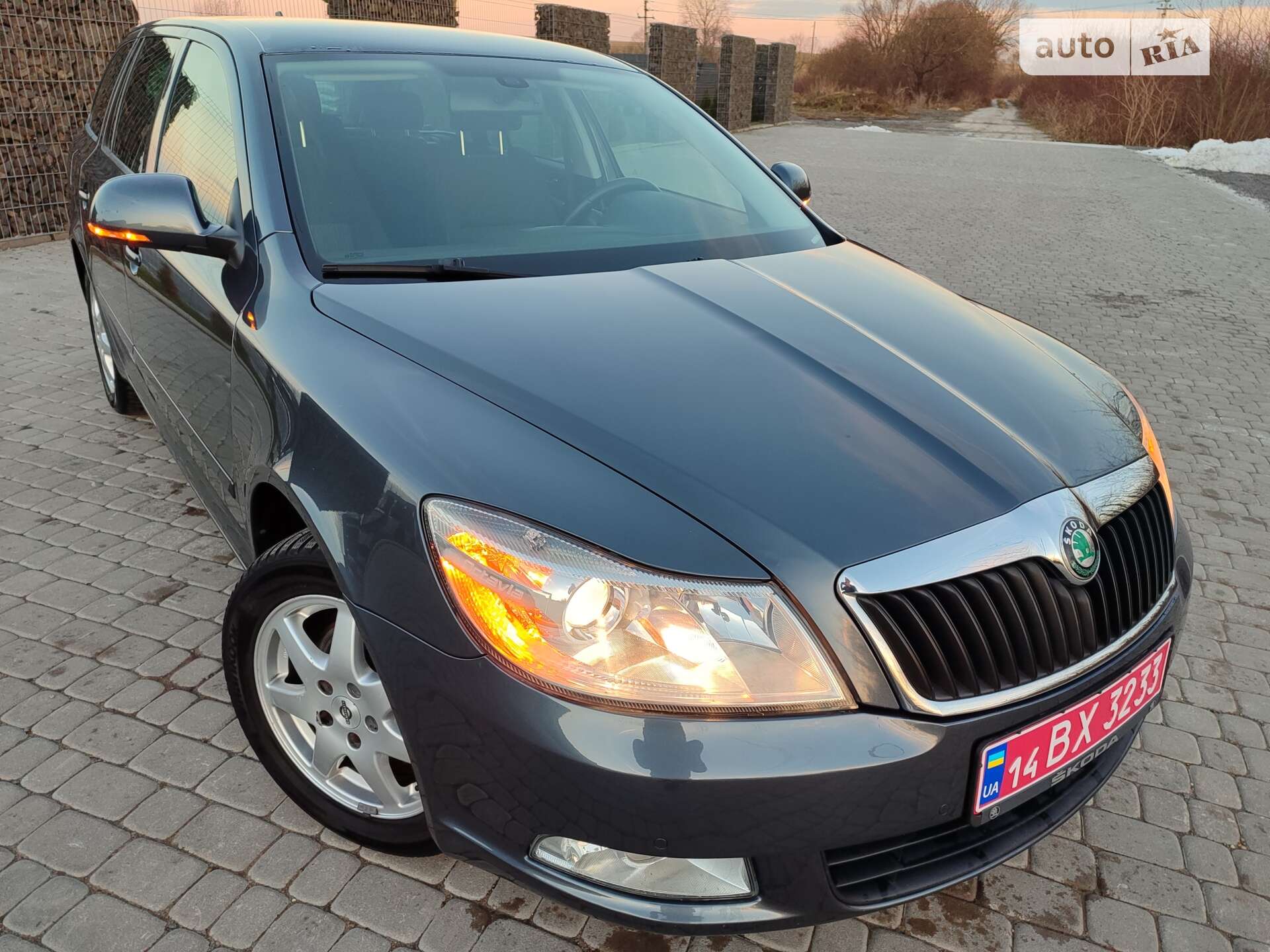 Головне фото звіту автомобіля SKODA OCTAVIA 2011