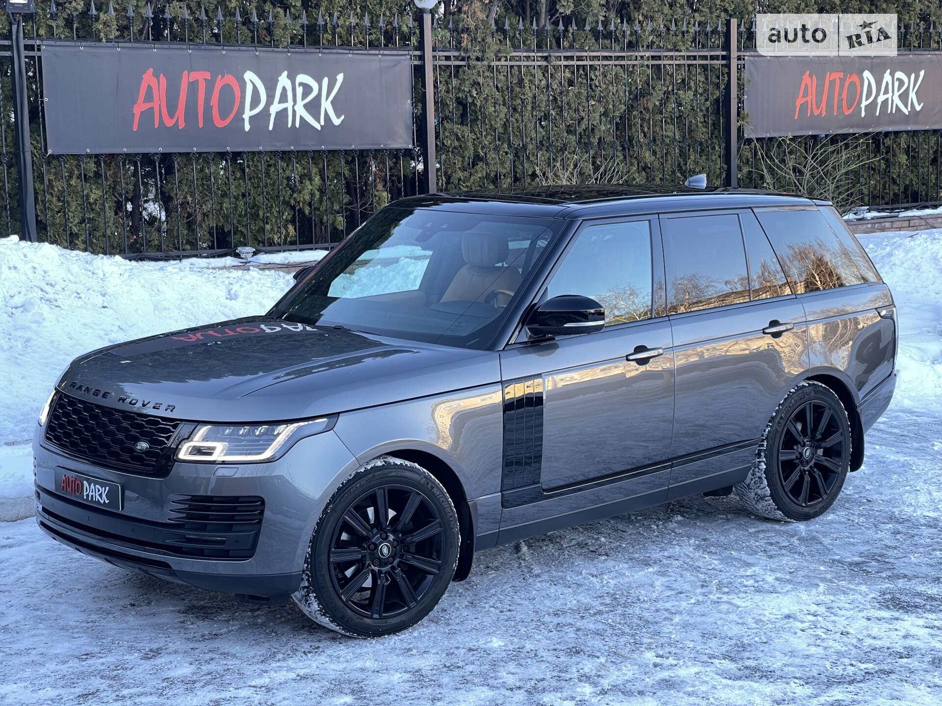 LAND ROVER RANGE ROVER