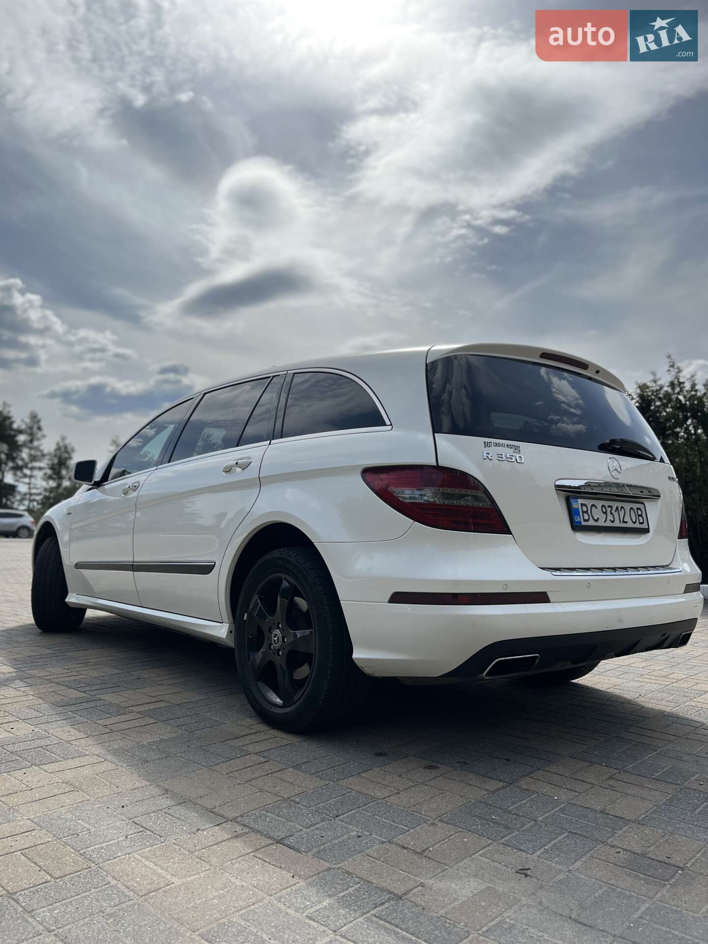 MERCEDES-BENZ R350 2012