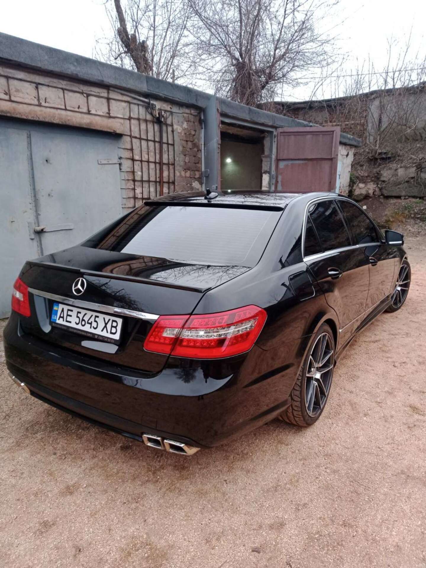 MERCEDES-BENZ E 200 2010