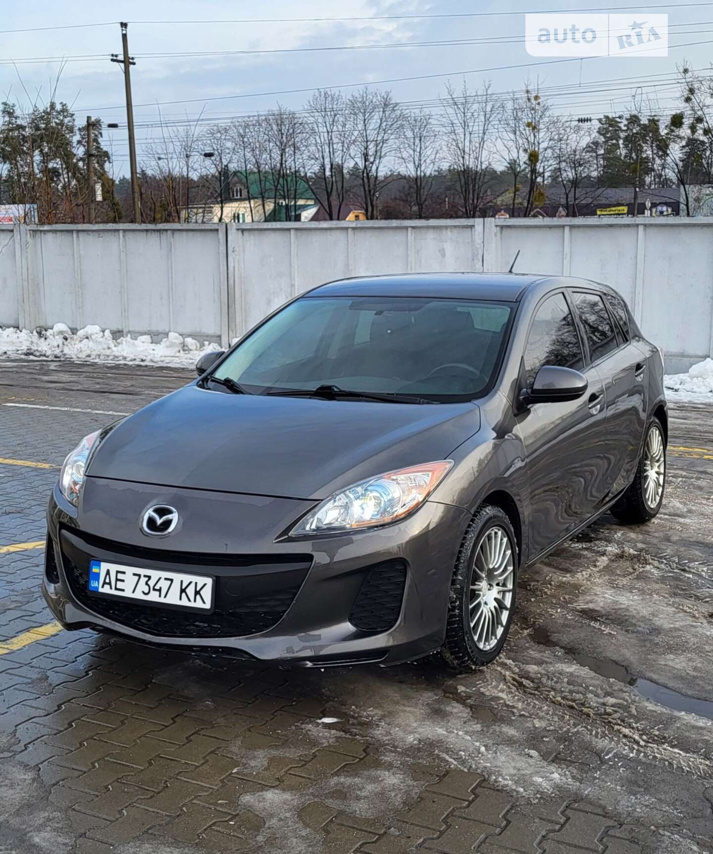 MAZDA 3 2012