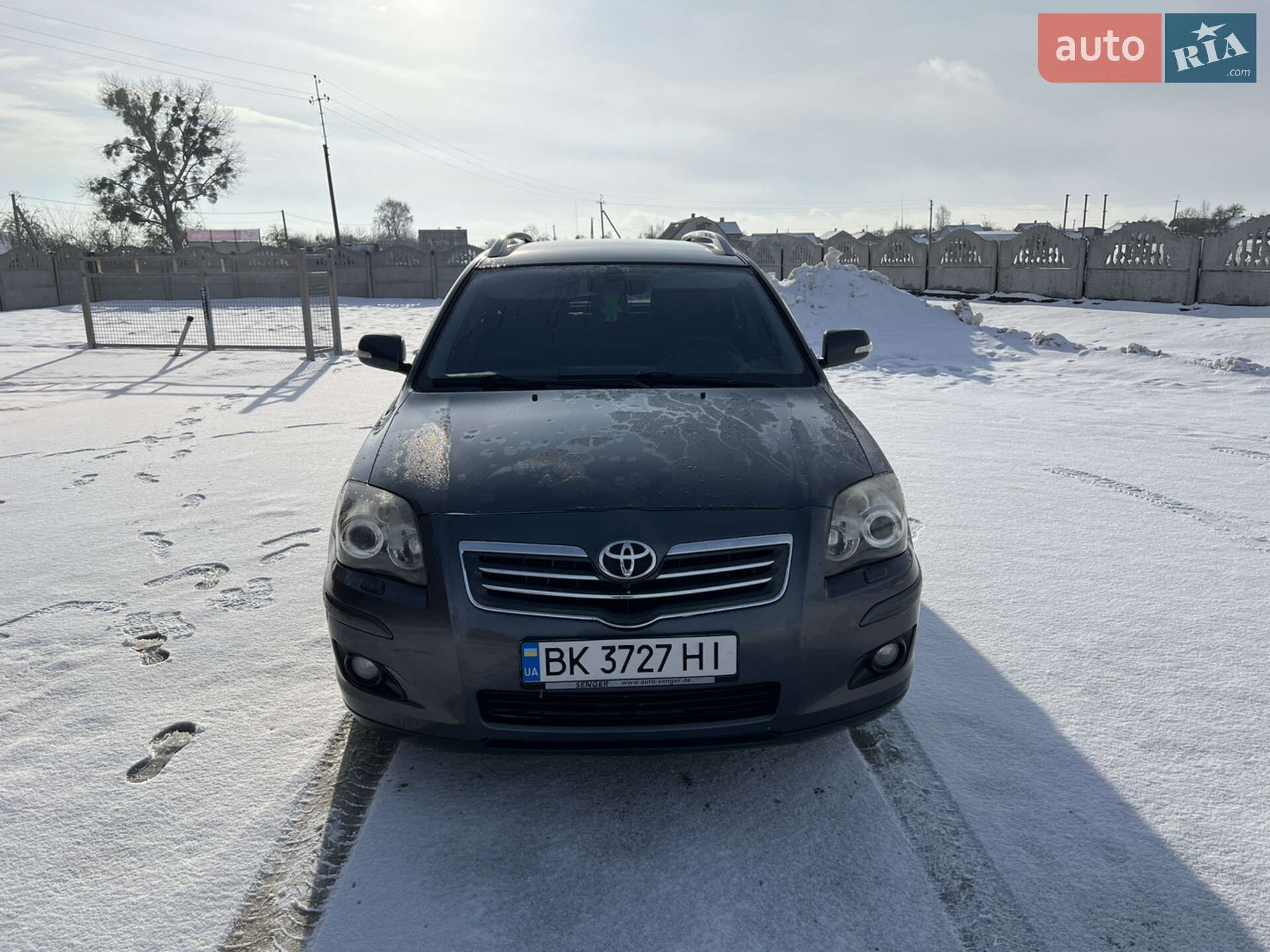 Головне фото звіту автомобіля TOYOTA AVENSIS 2007