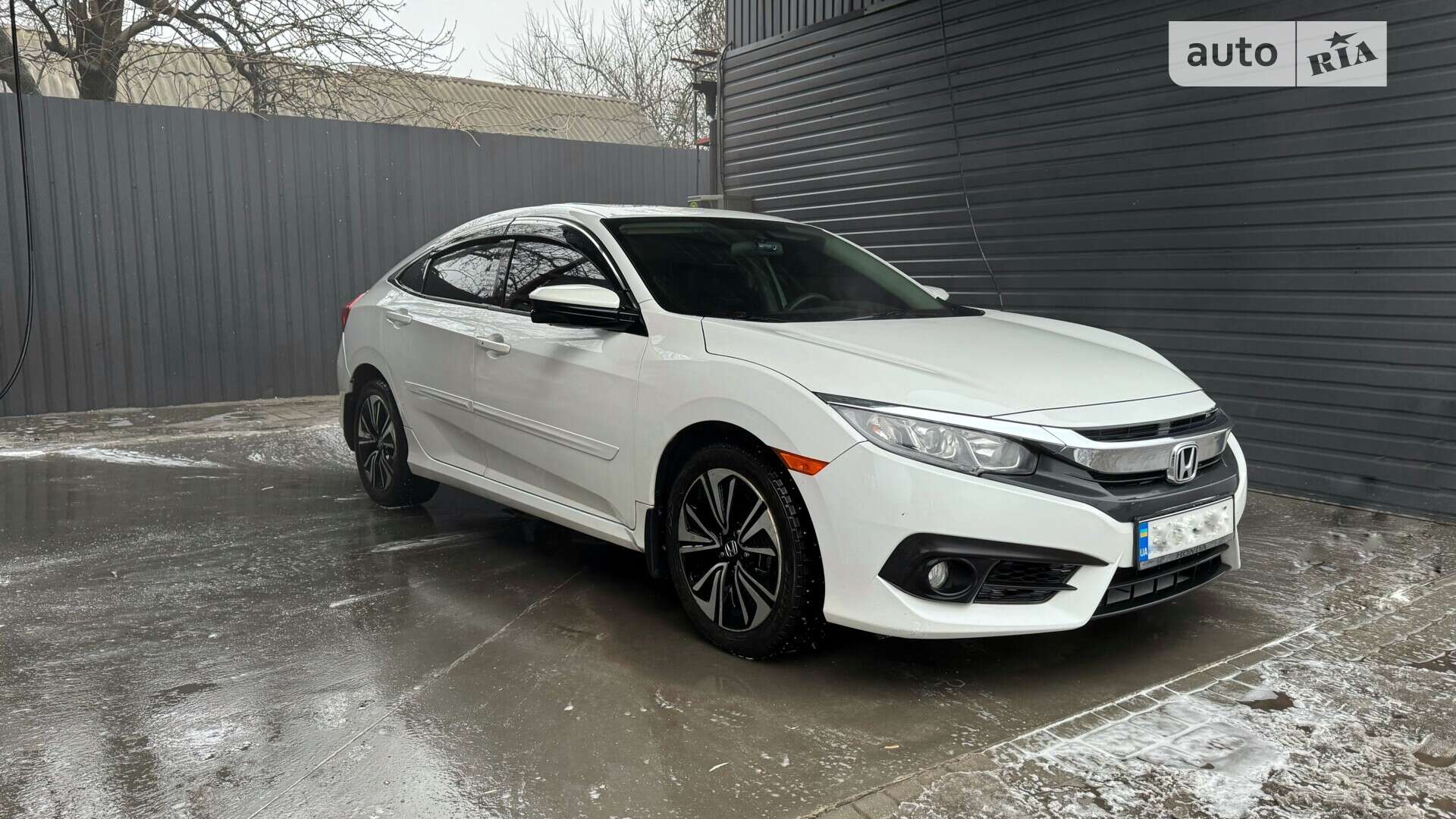 Головне фото звіту автомобіля HONDA CIVIC 2018