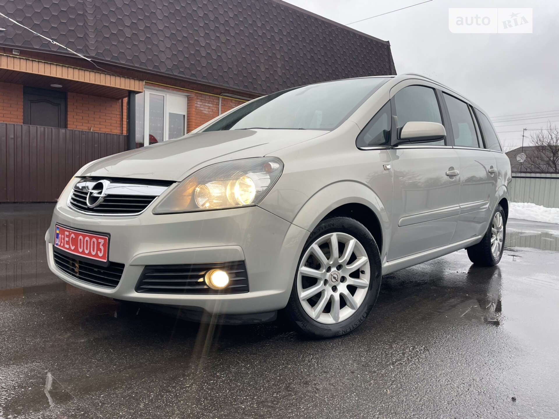 OPEL ZAFIRA 2007