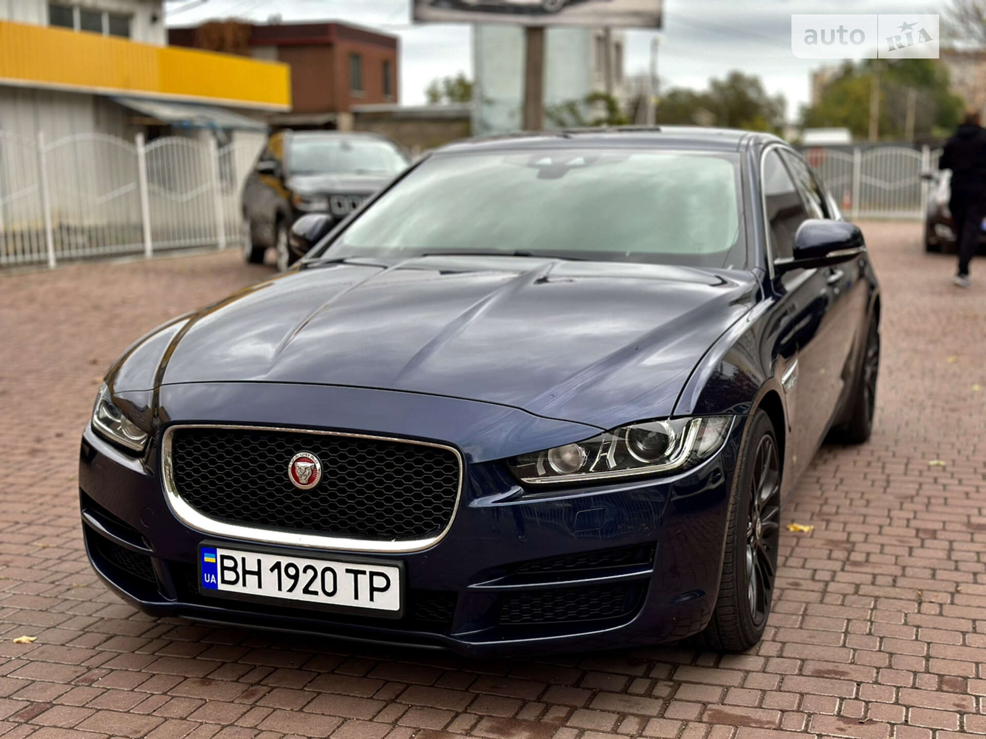 JAGUAR XE 2016