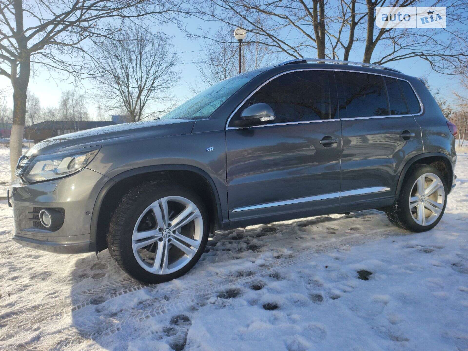 VOLKSWAGEN TIGUAN 2015