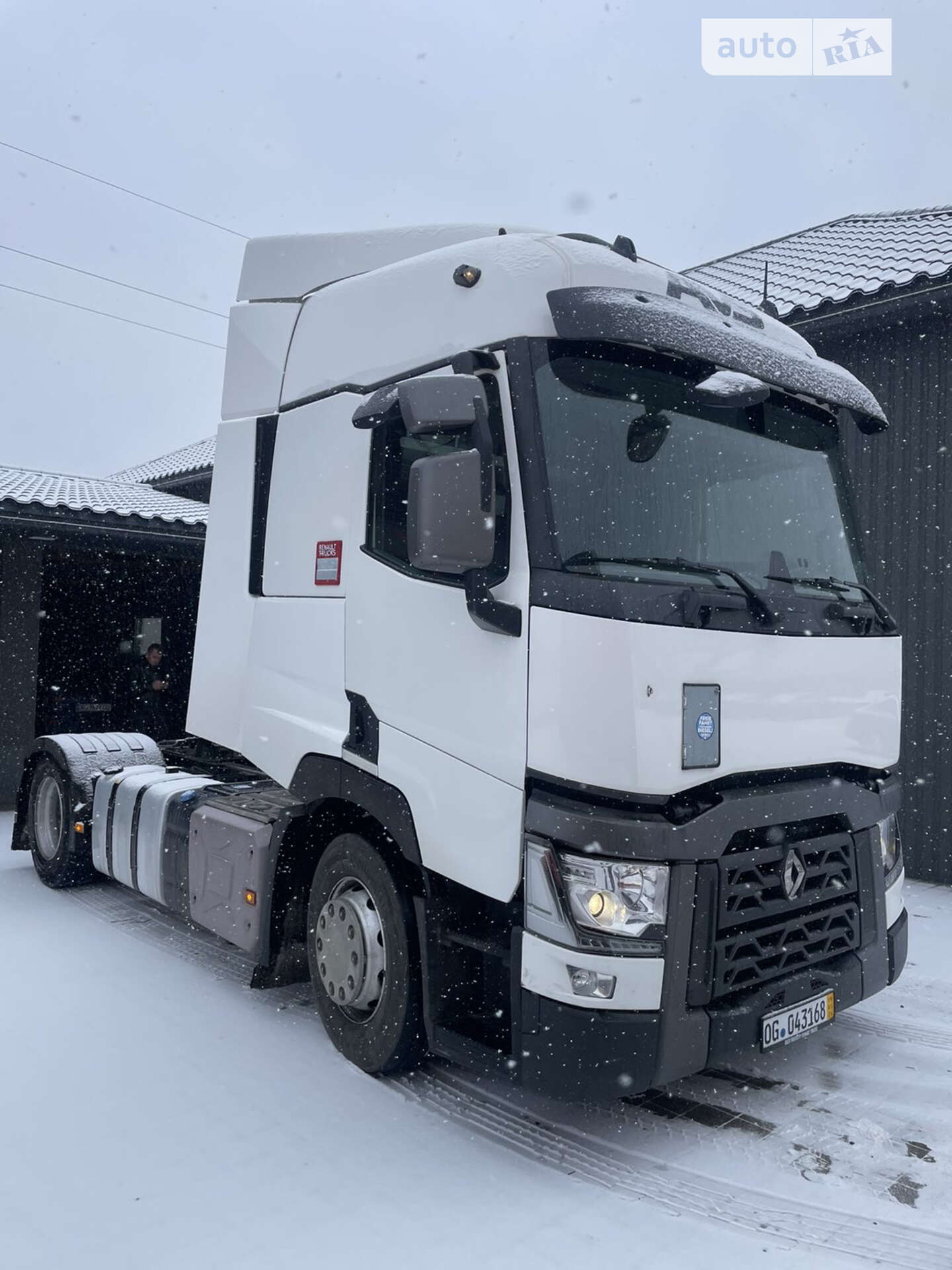 RENAULT 2016