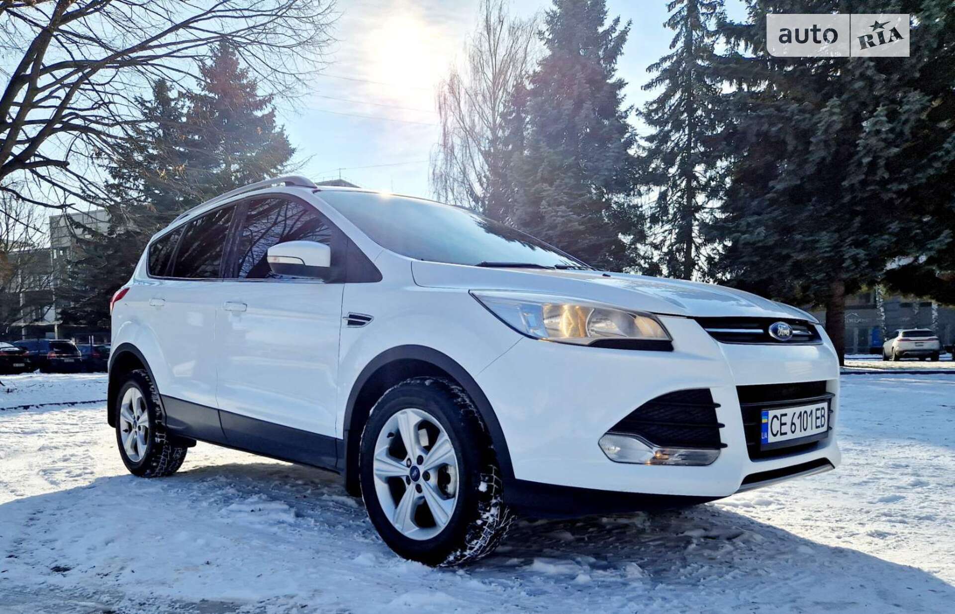Головне фото звіту автомобіля FORD KUGA 2013