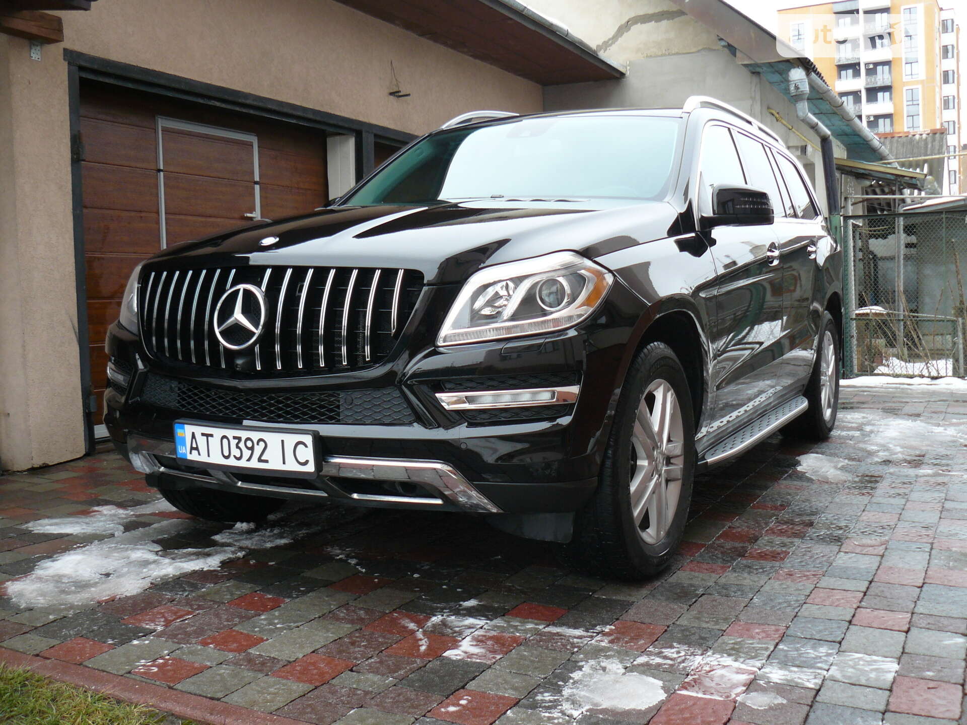 Головне фото звіту автомобіля MERCEDES-BENZ GL 350 2015