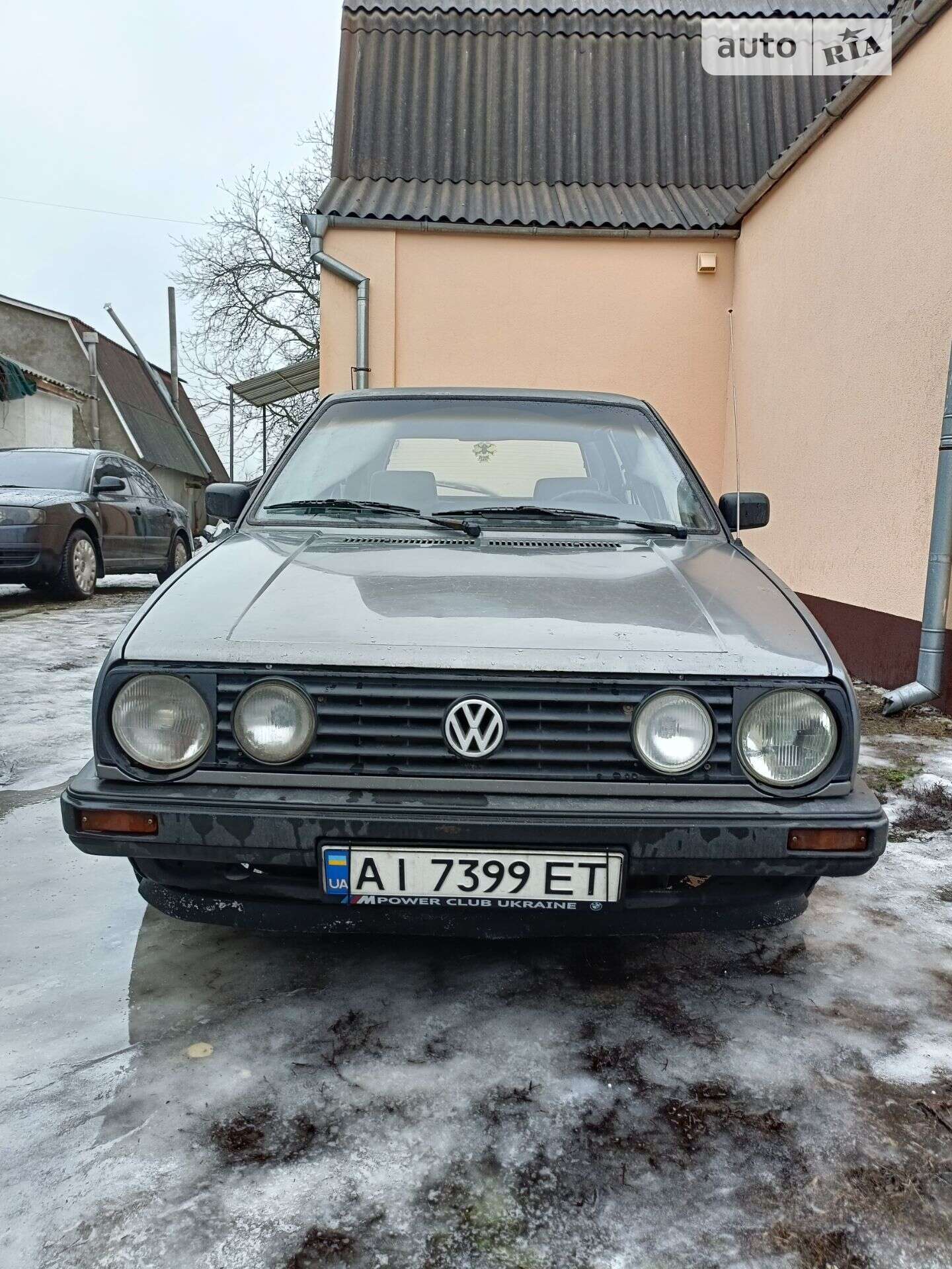 VOLKSWAGEN GOLF 1988