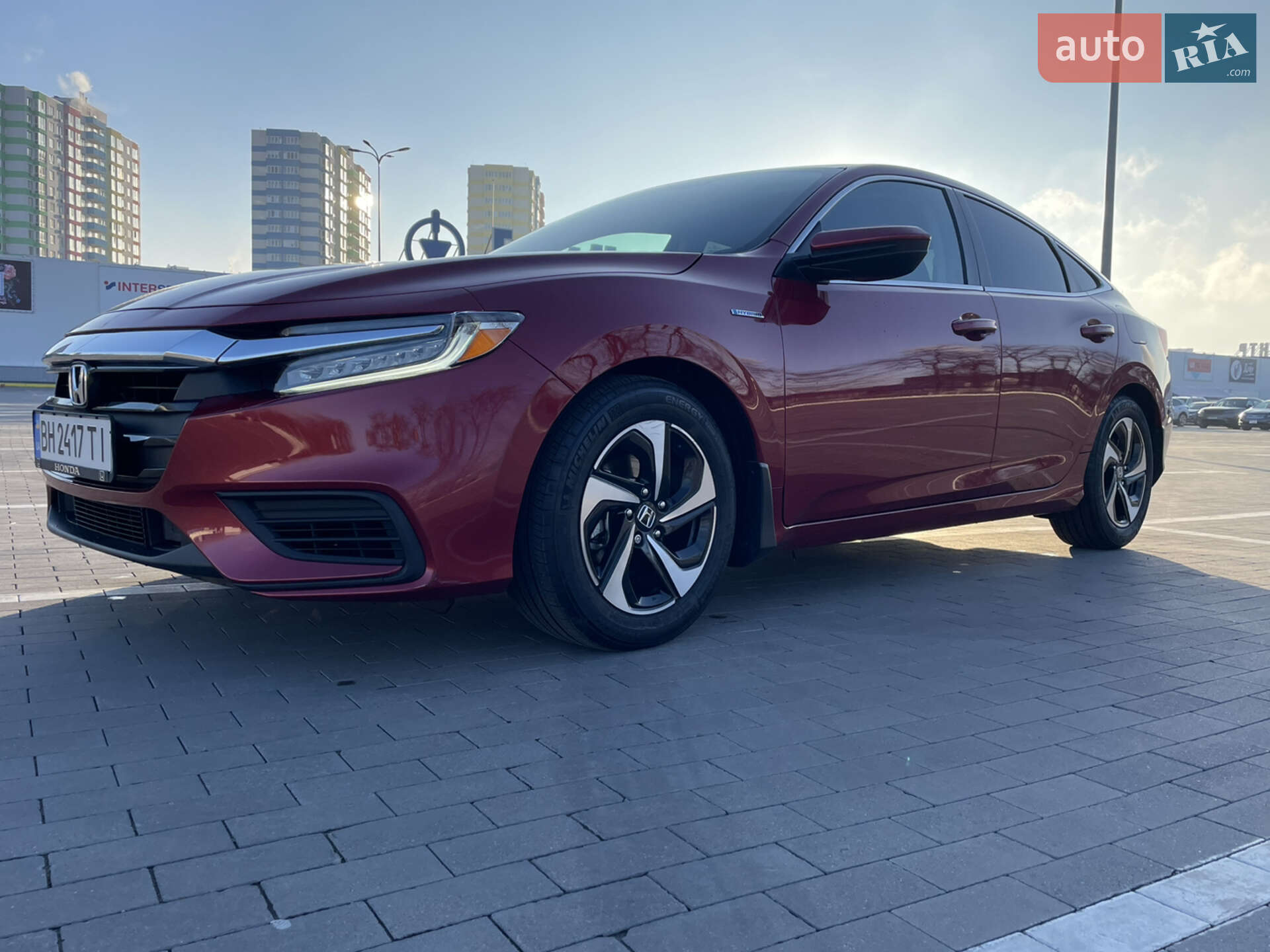 Головне фото звіту автомобіля HONDA INSIGHT 2022