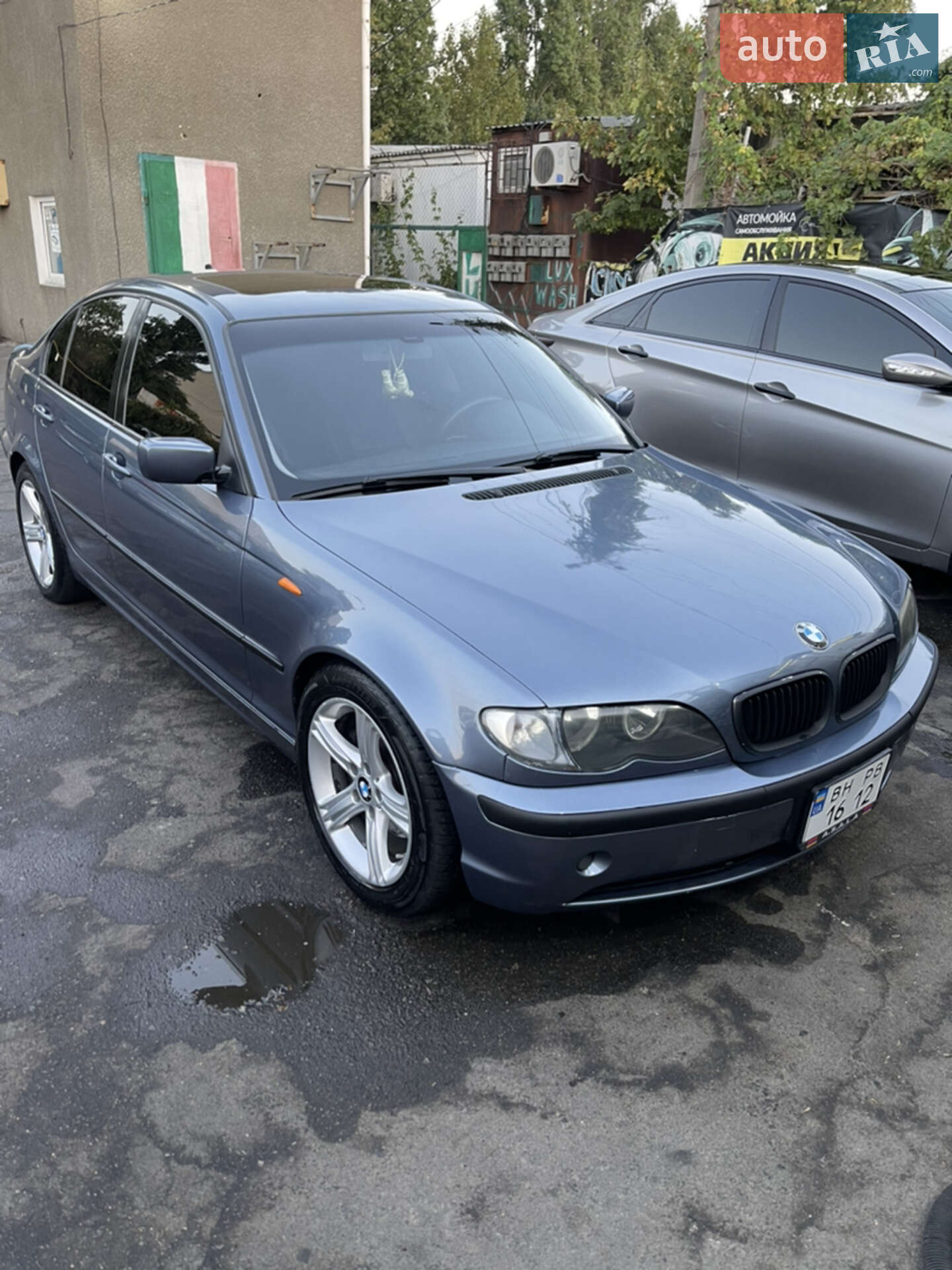 BMW 325I 2004