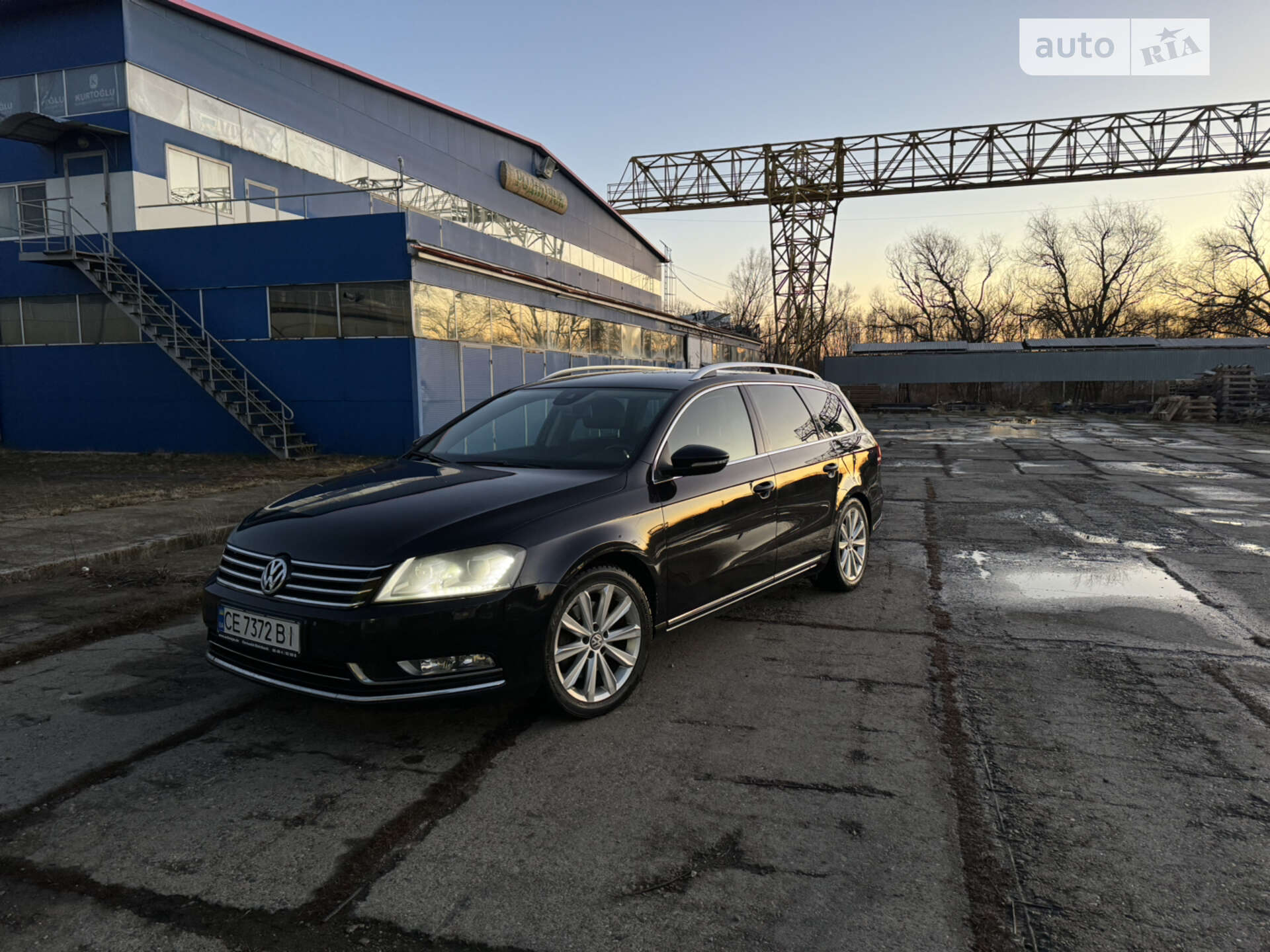 VOLKSWAGEN PASSAT 2012