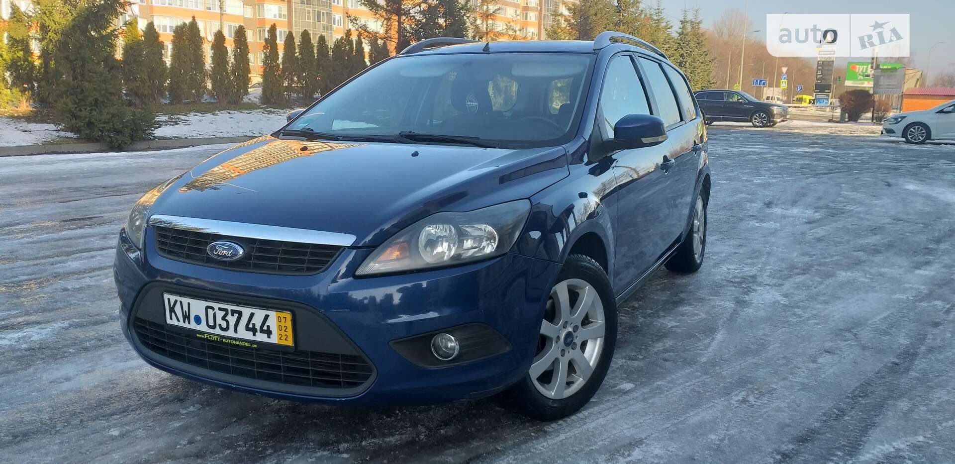 Головне фото звіту автомобіля FORD FOCUS 2009