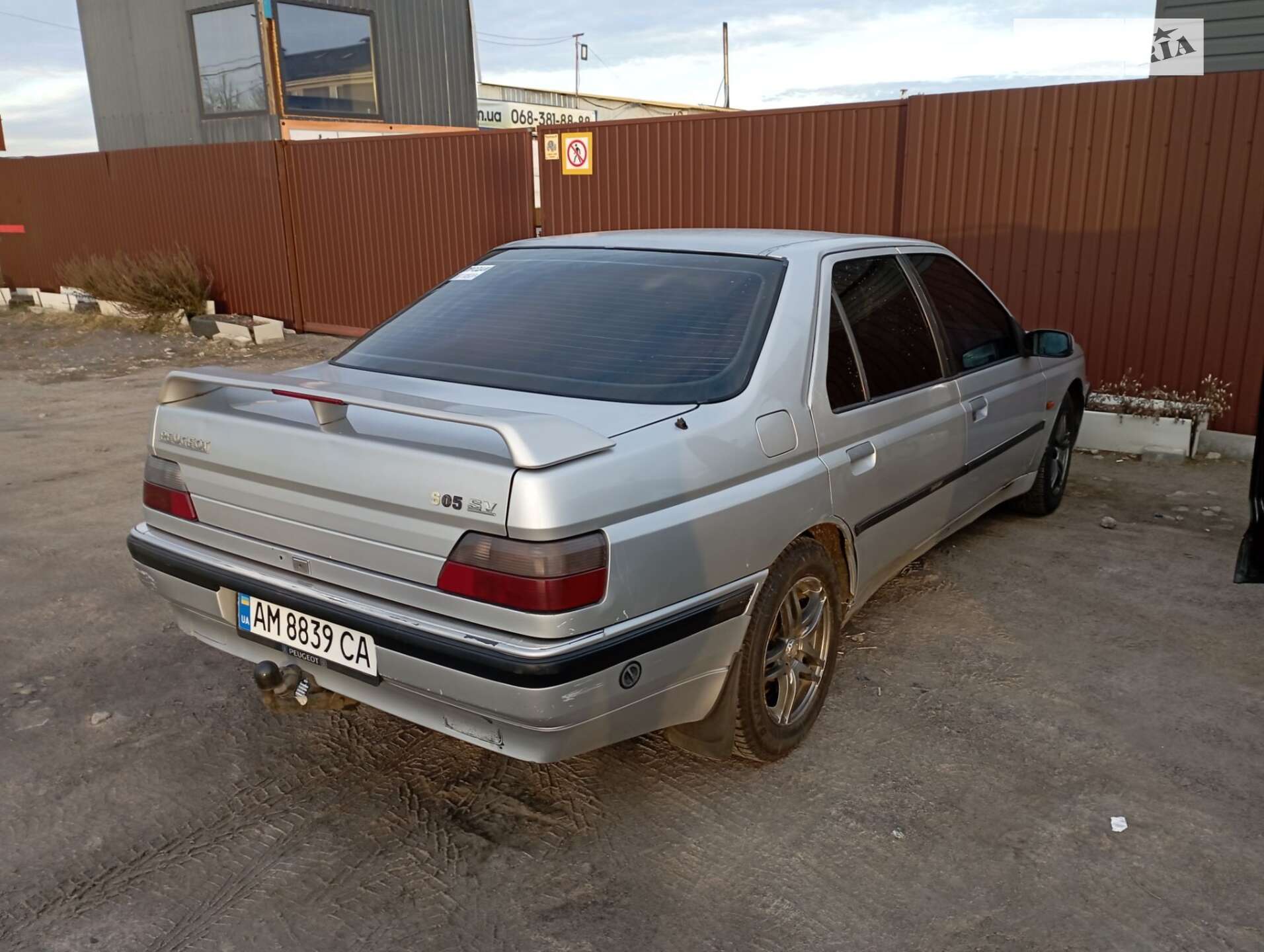 PEUGEOT 605 1993