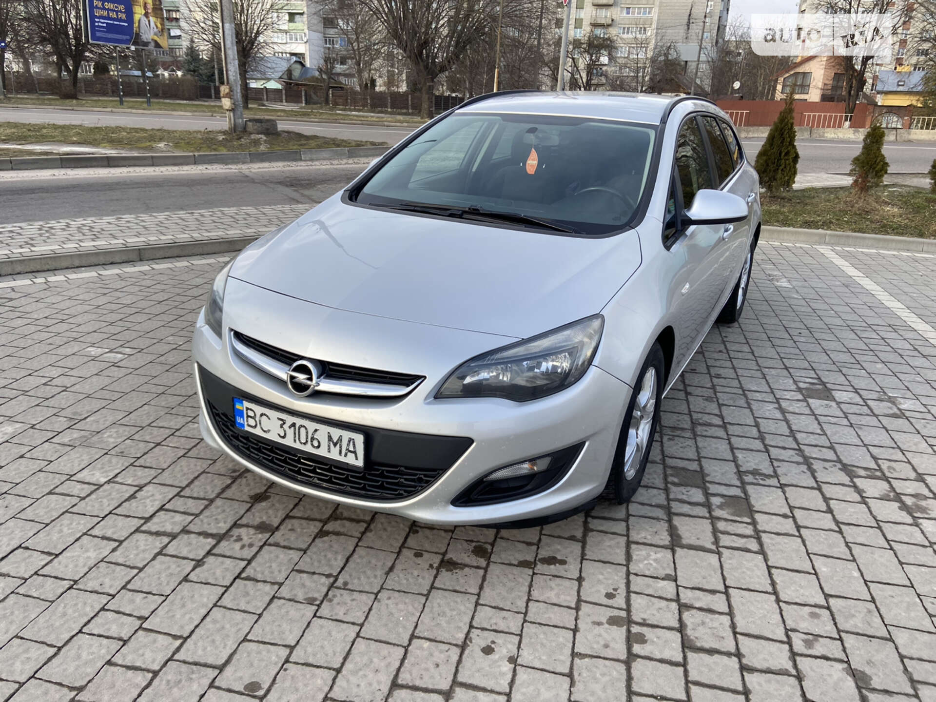 OPEL ASTRA SPORTS TOURER 2014