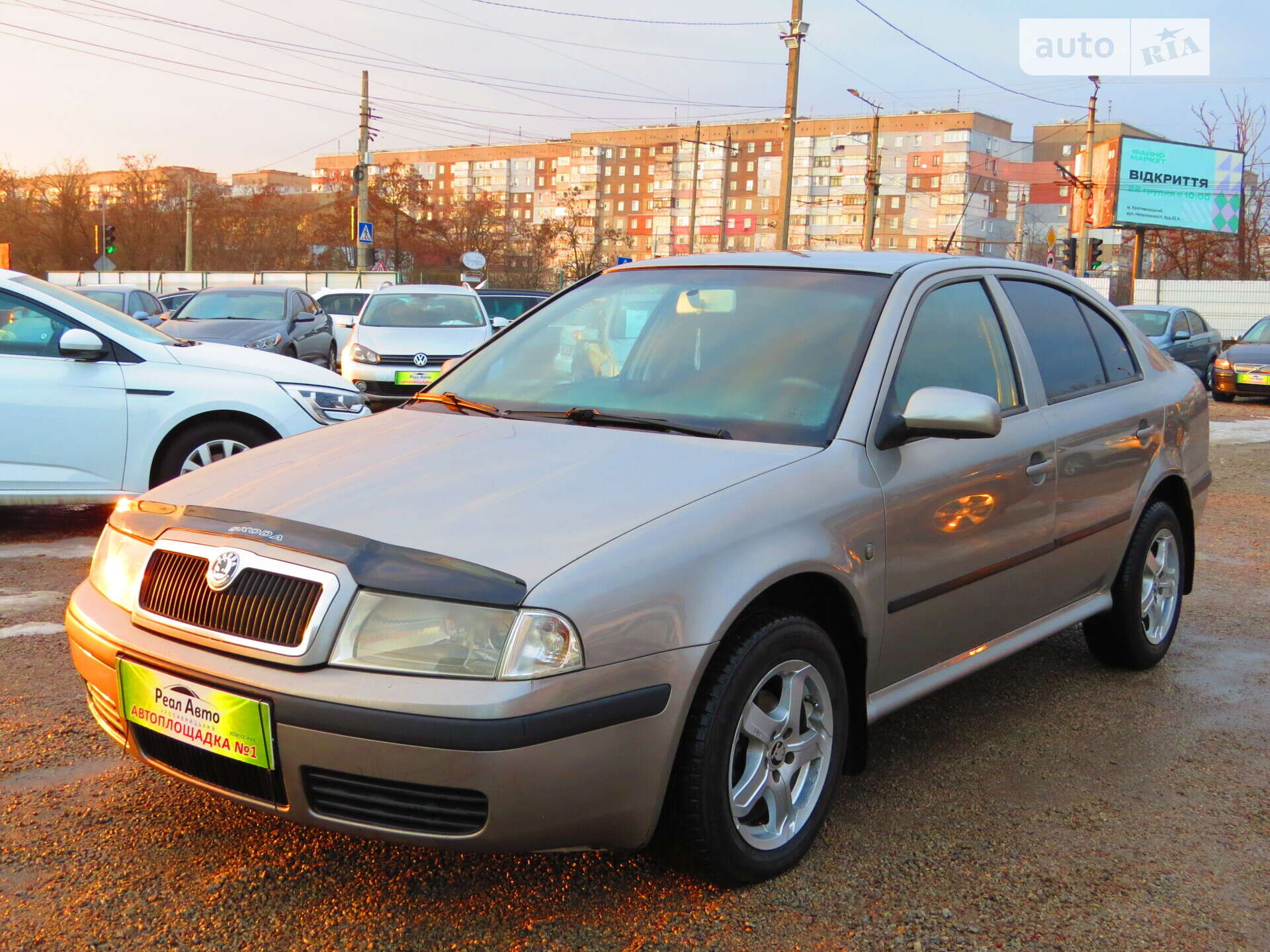 Головне фото звіту автомобіля SKODA OCTAVIA TOUR 2008
