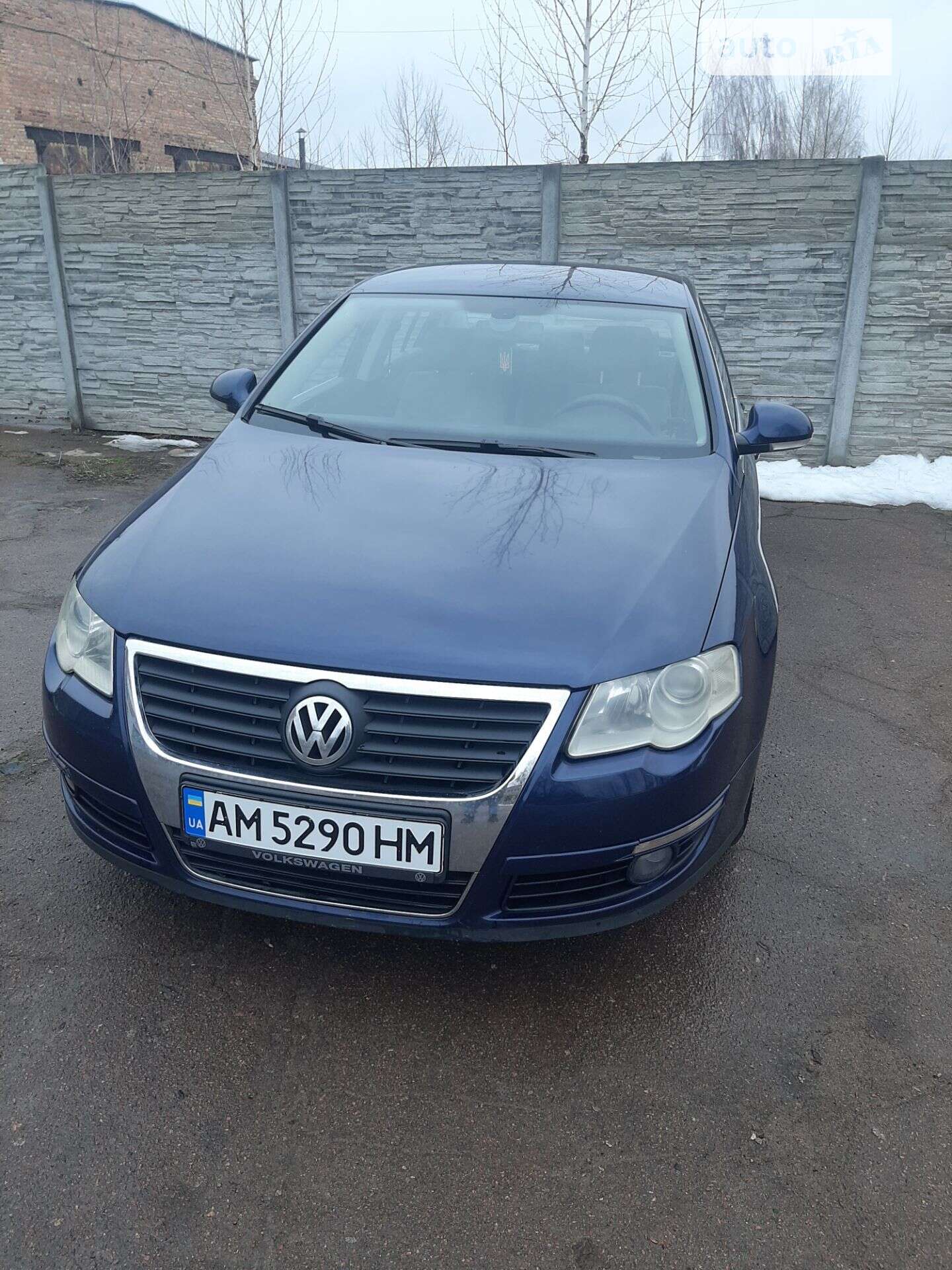 VOLKSWAGEN PASSAT 2005