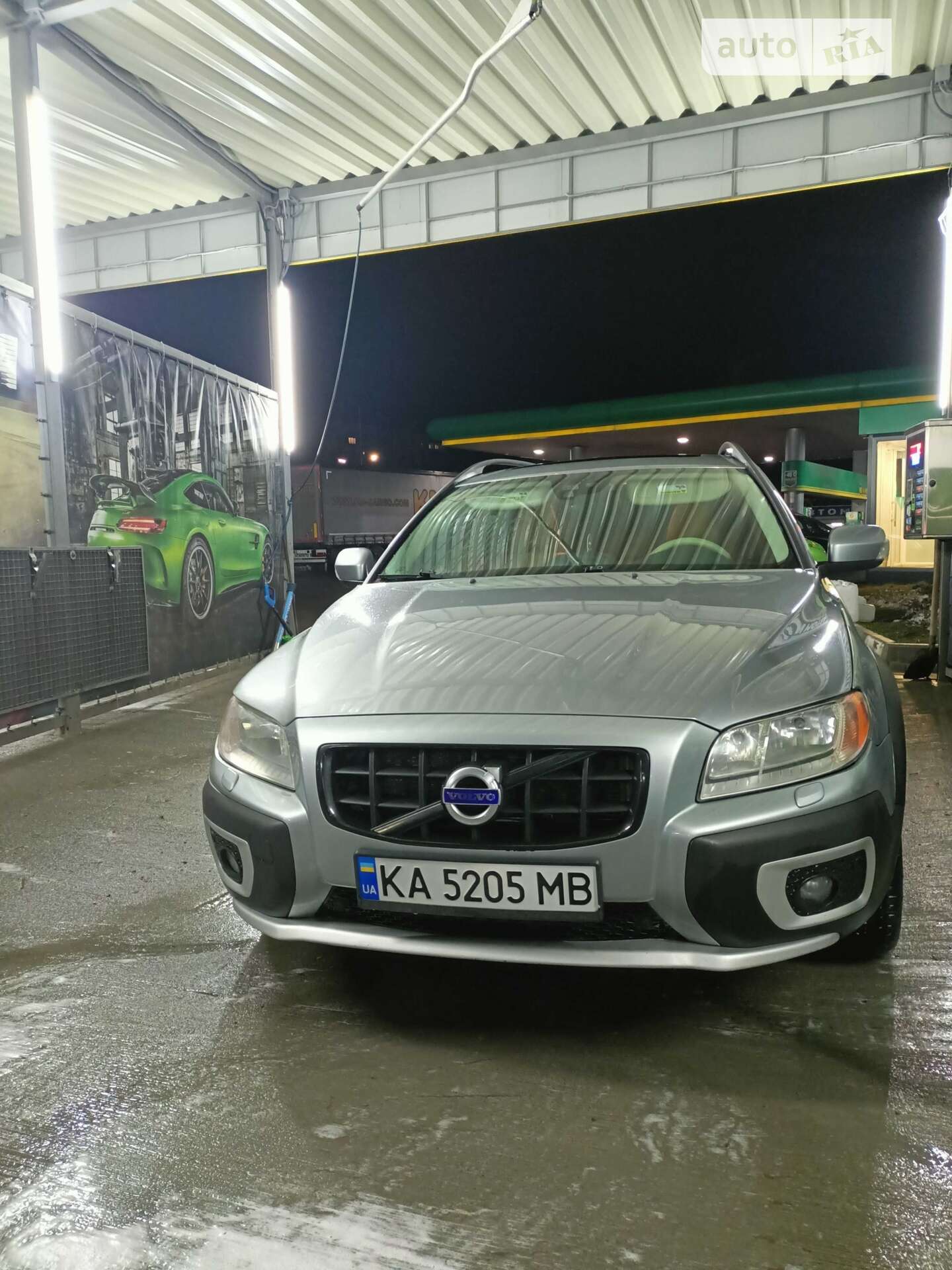 VOLVO XC70 2011