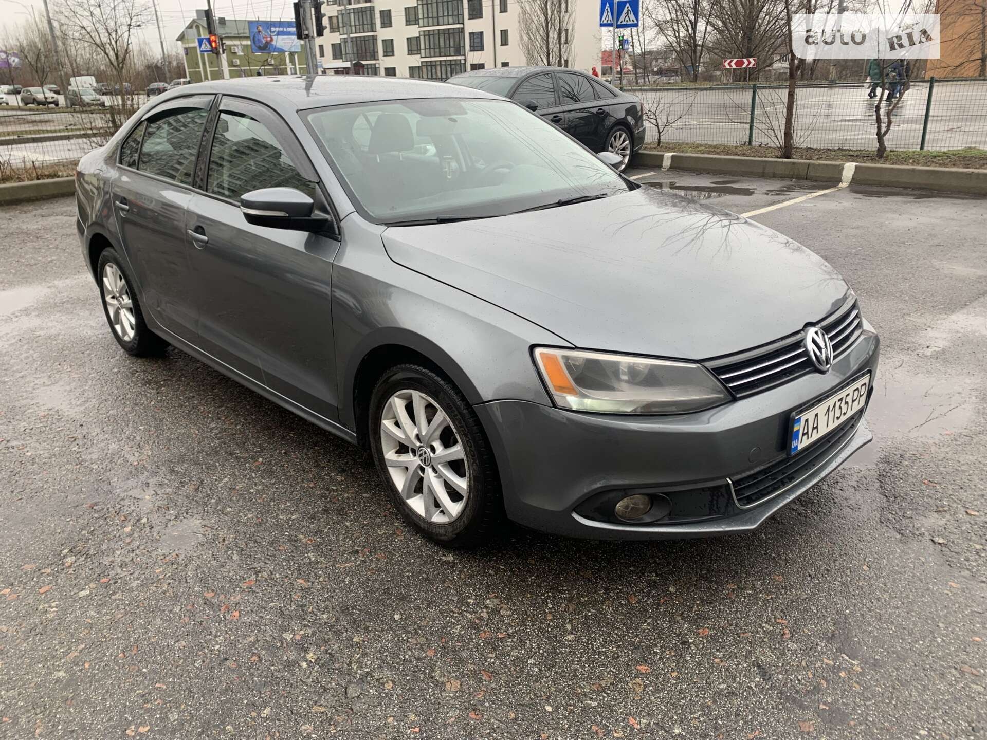 VOLKSWAGEN JETTA 2011