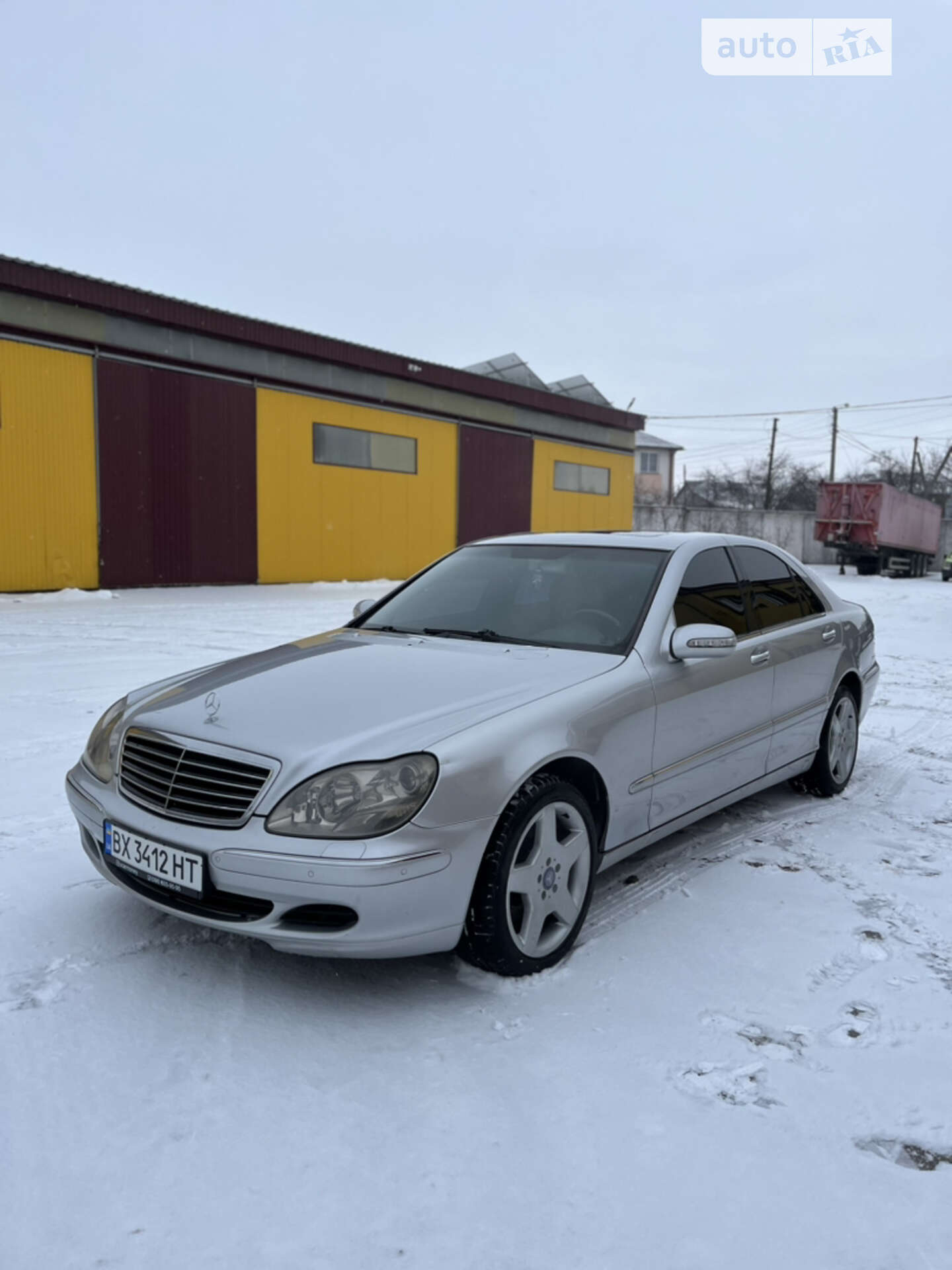 Головне фото звіту автомобіля MERCEDES-BENZ S 320 2002