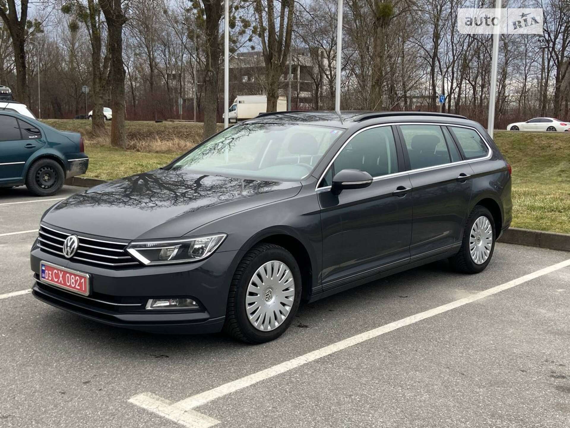 VOLKSWAGEN PASSAT 2016