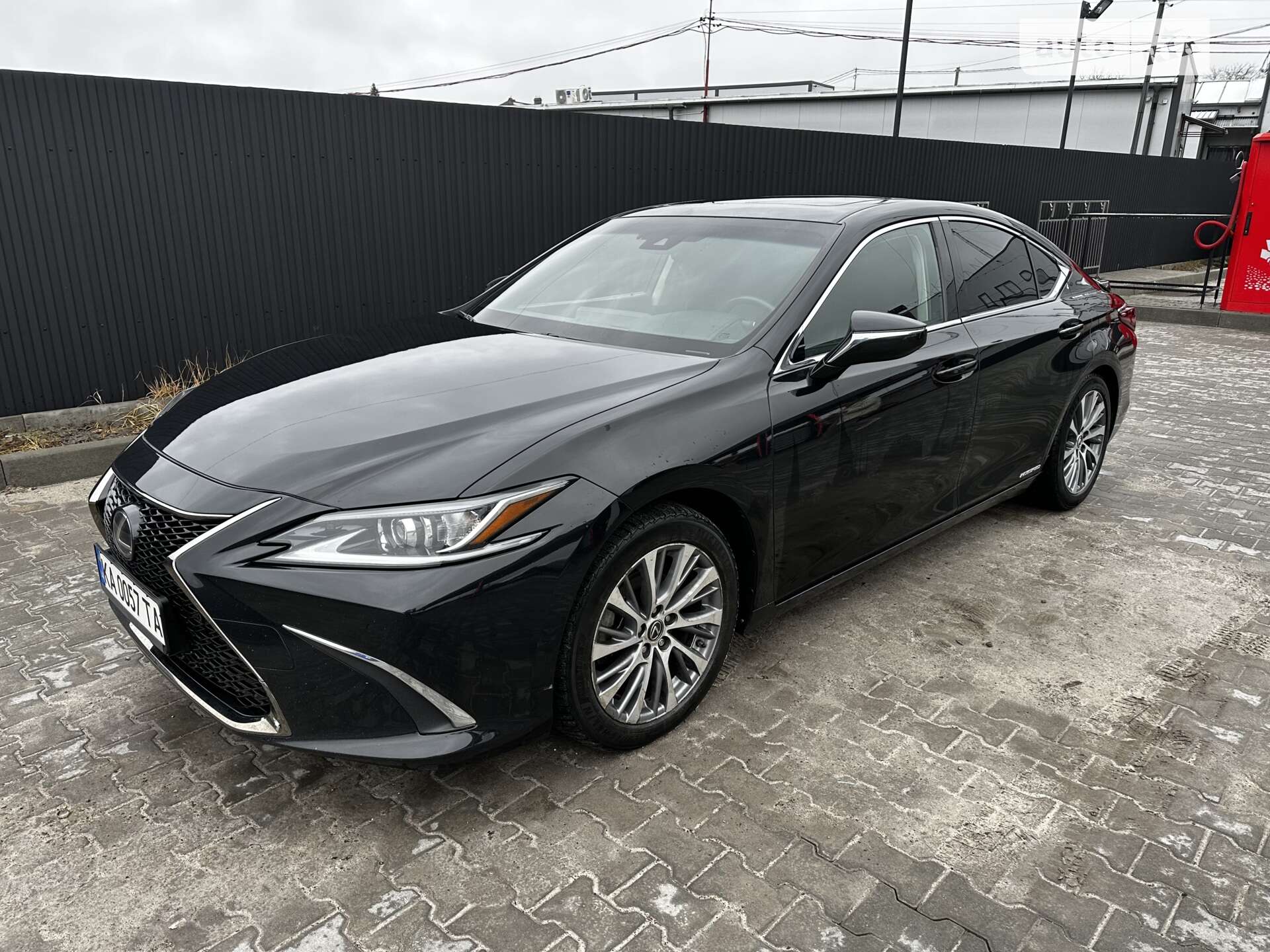 LEXUS ES 300H 2019