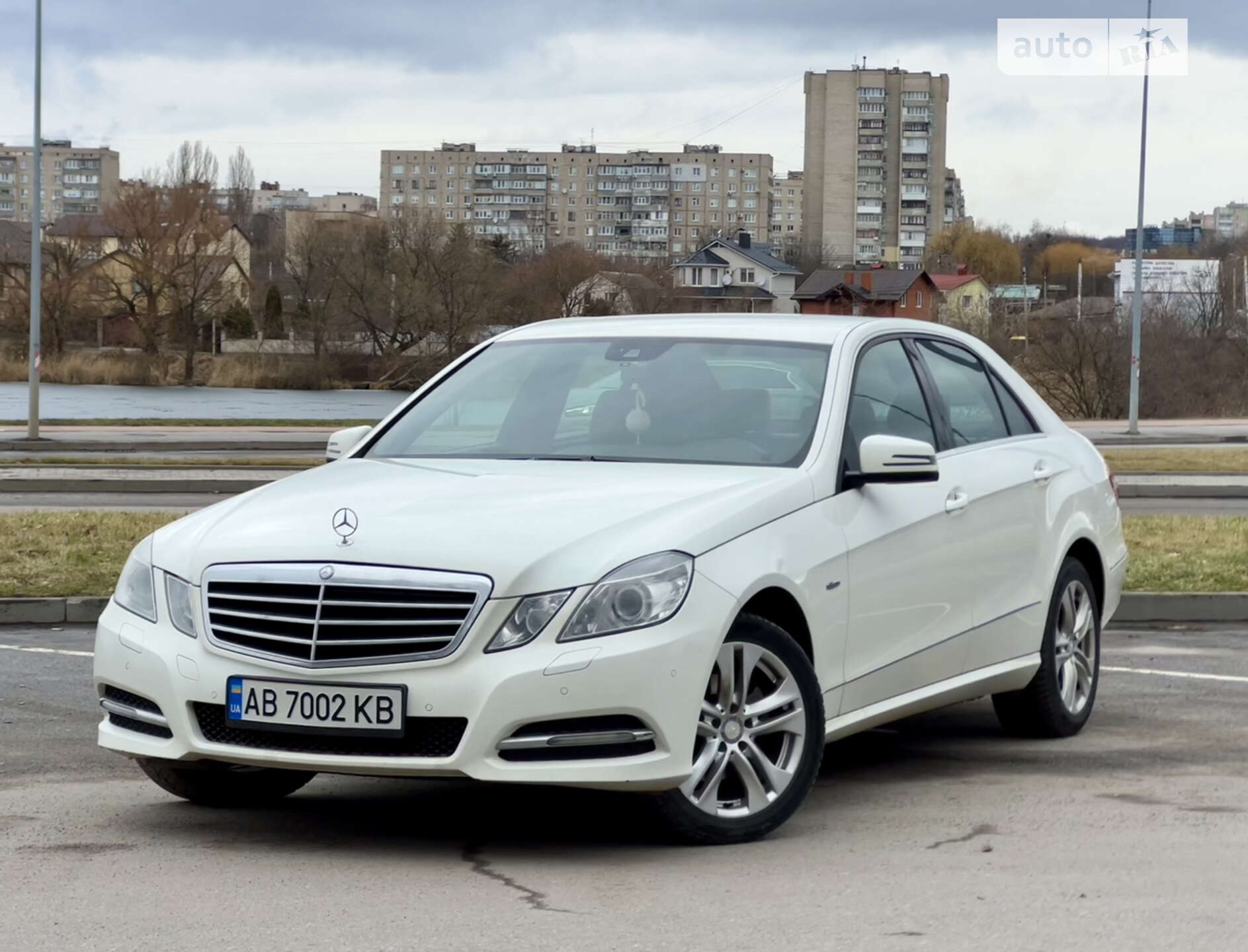 MERCEDES-BENZ E 220 CDI 2010