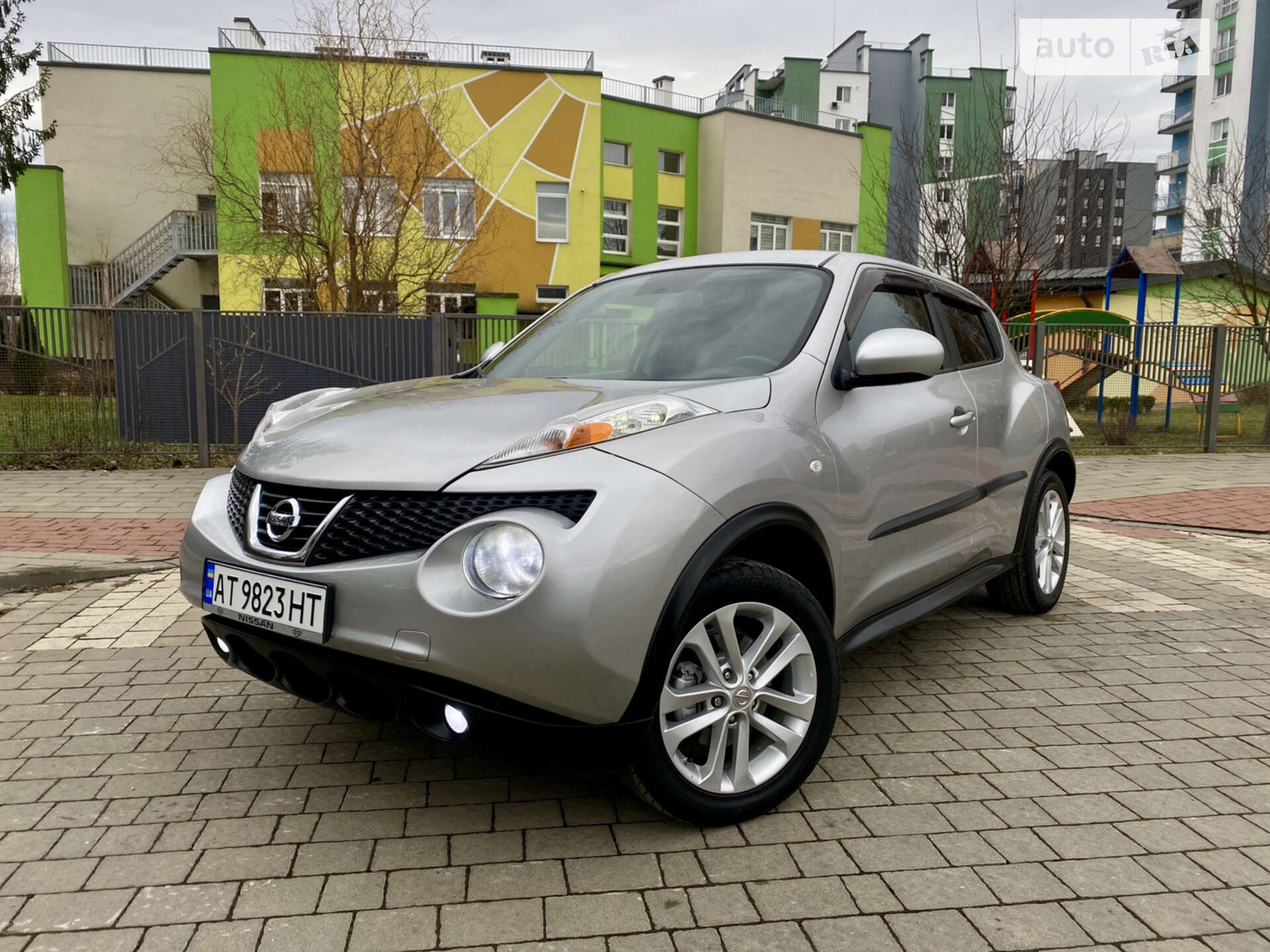 NISSAN JUKE 2010