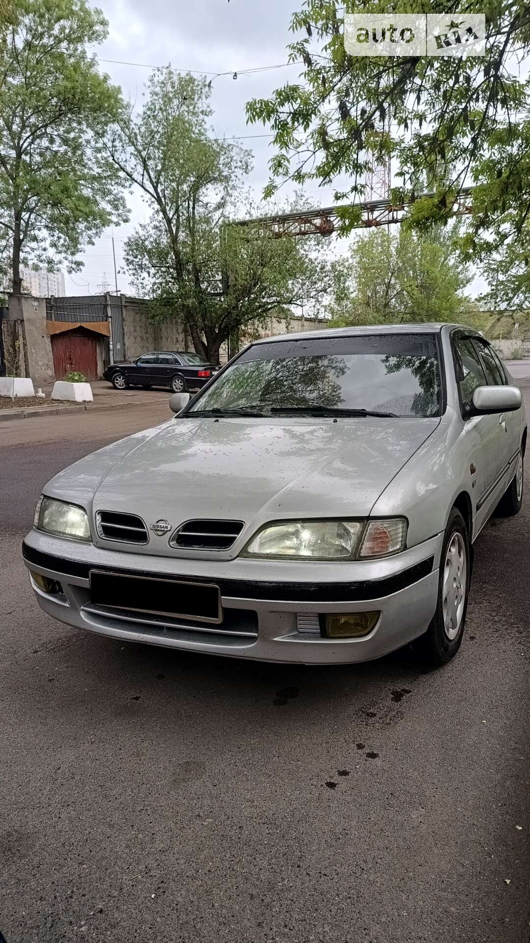 NISSAN PRIMERA 1998