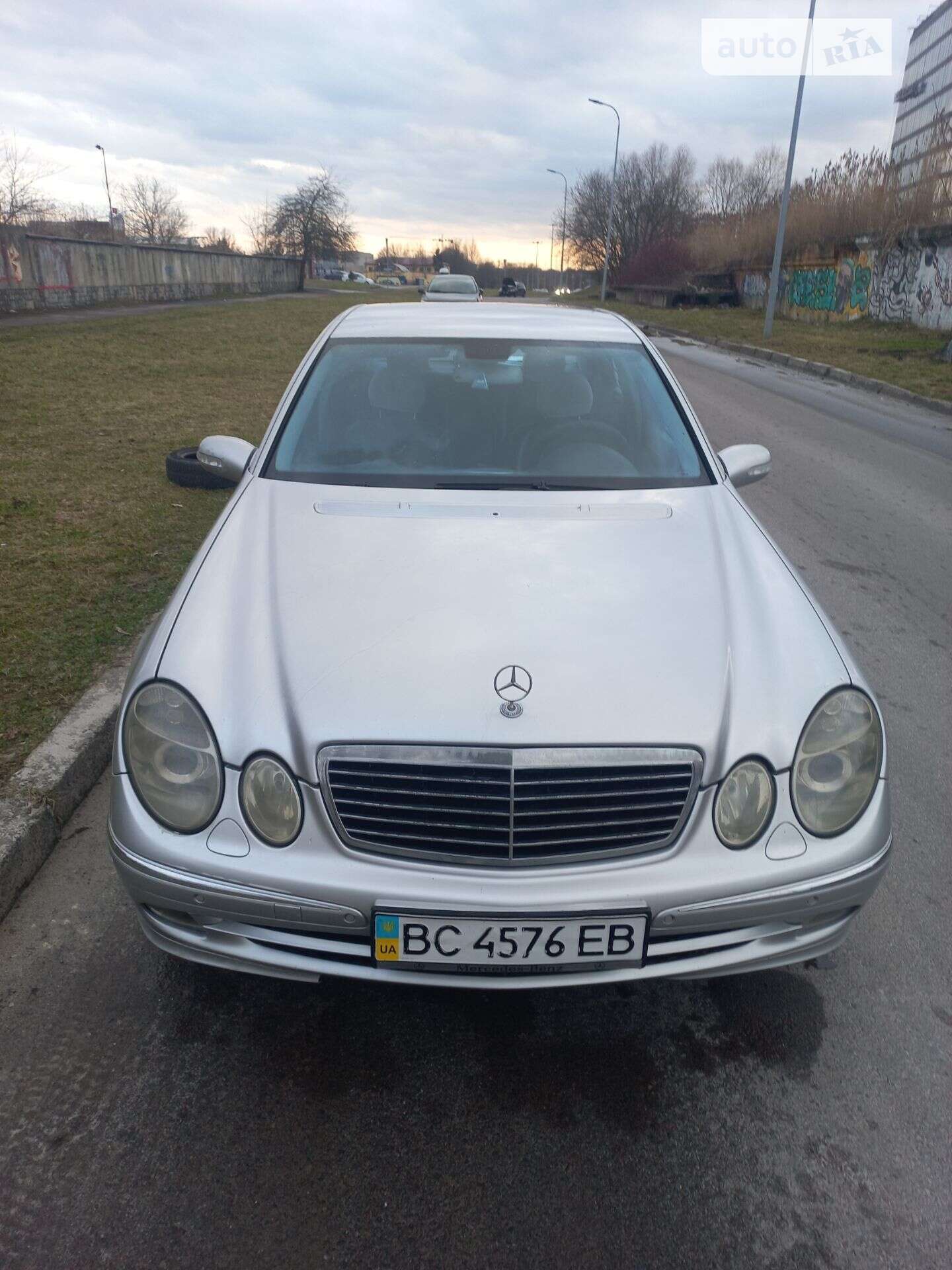 Mercedes-Benz E-Class 2003