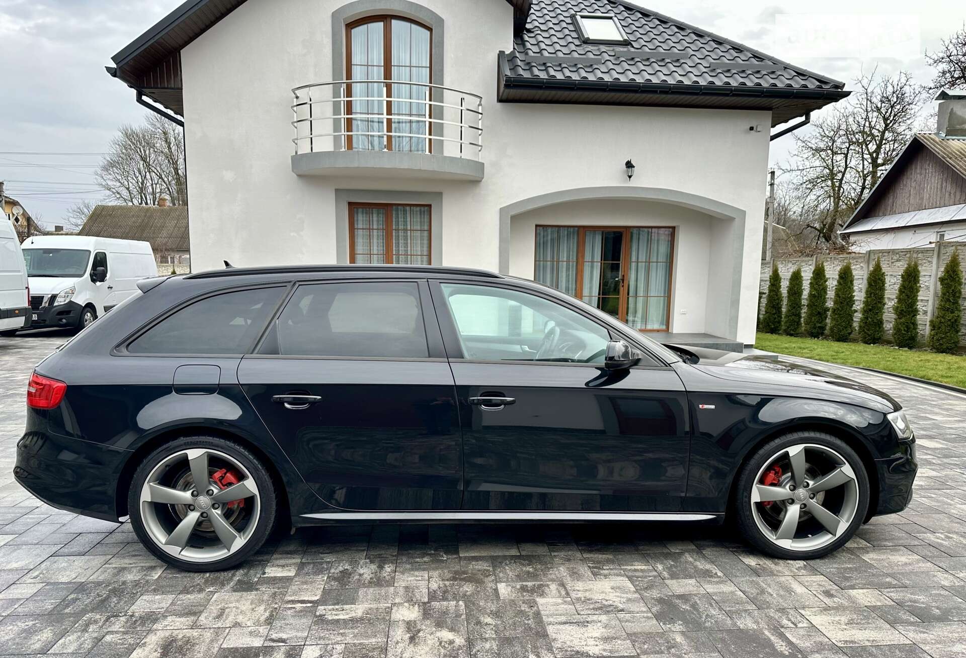 AUDI A4 AVANT 2012