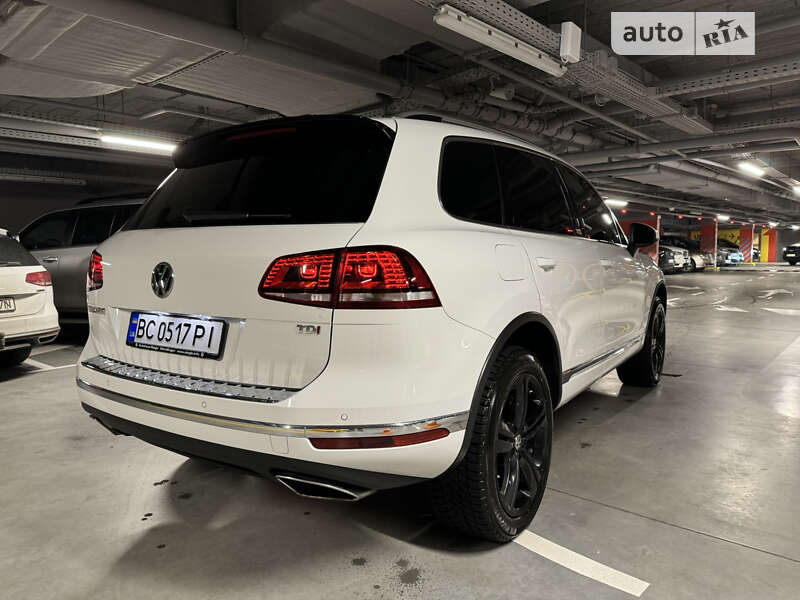 VOLKSWAGEN TOUAREG 2017