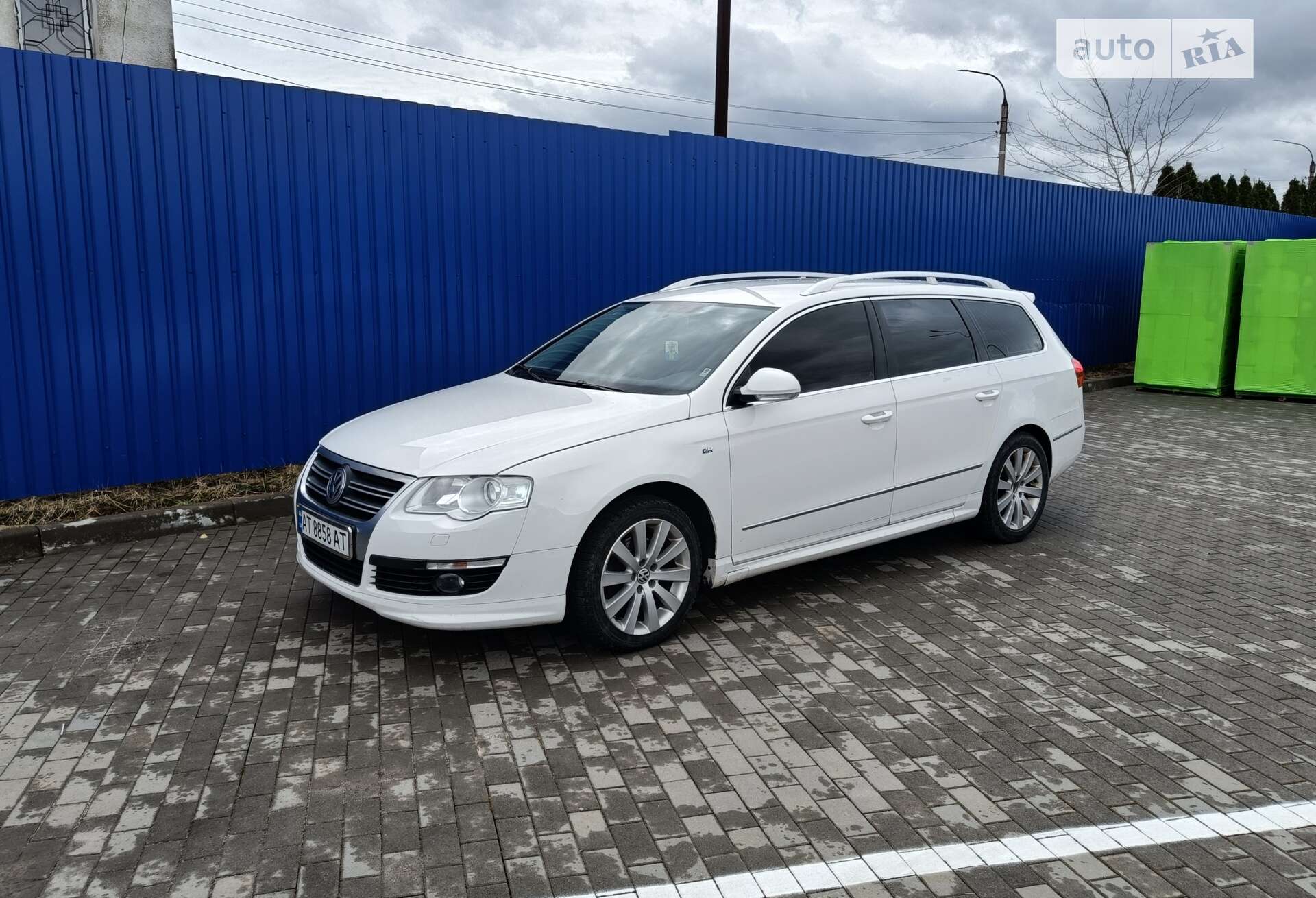 VOLKSWAGEN PASSAT 2010