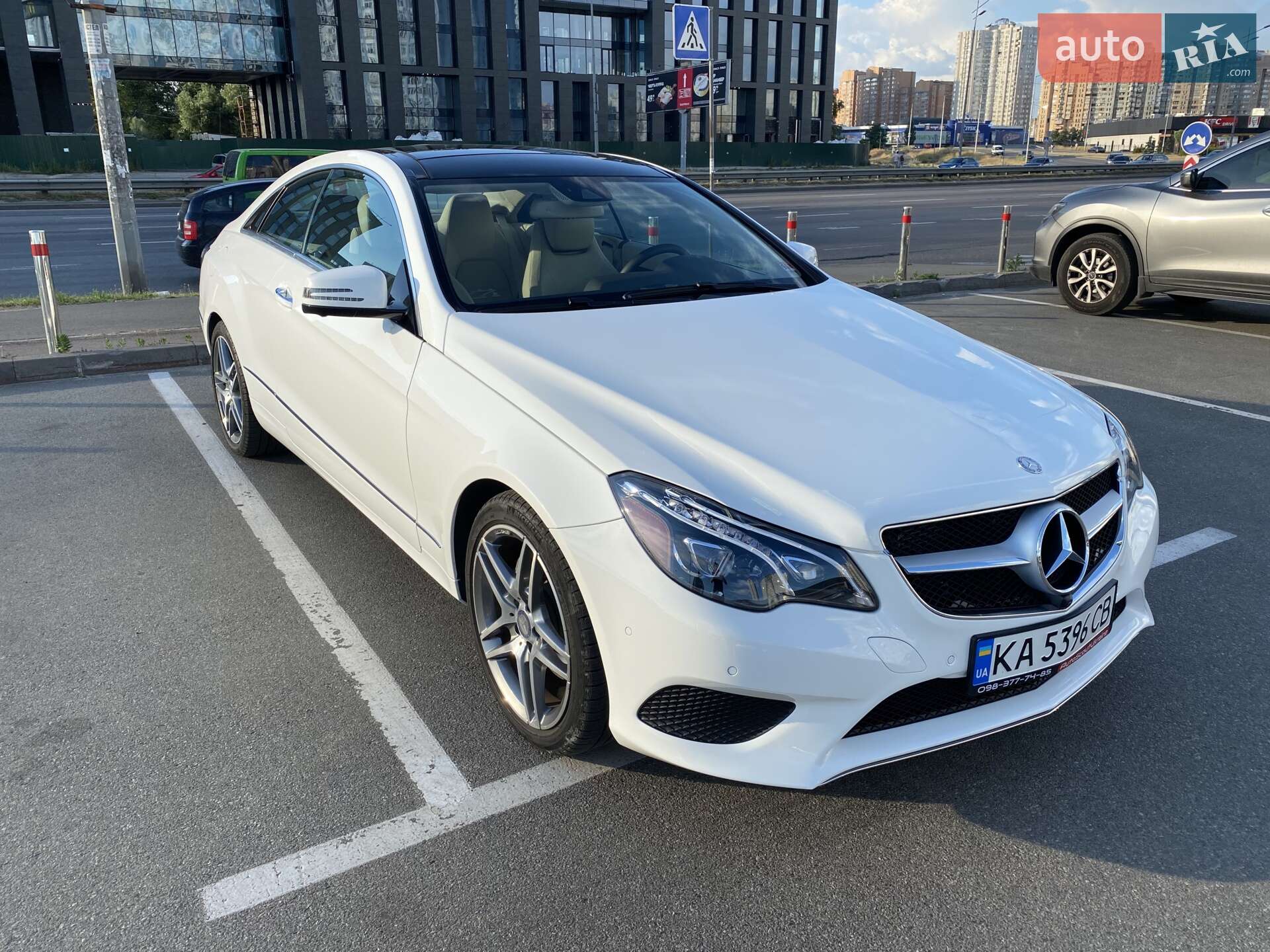 MERCEDES-BENZ E 400 2014