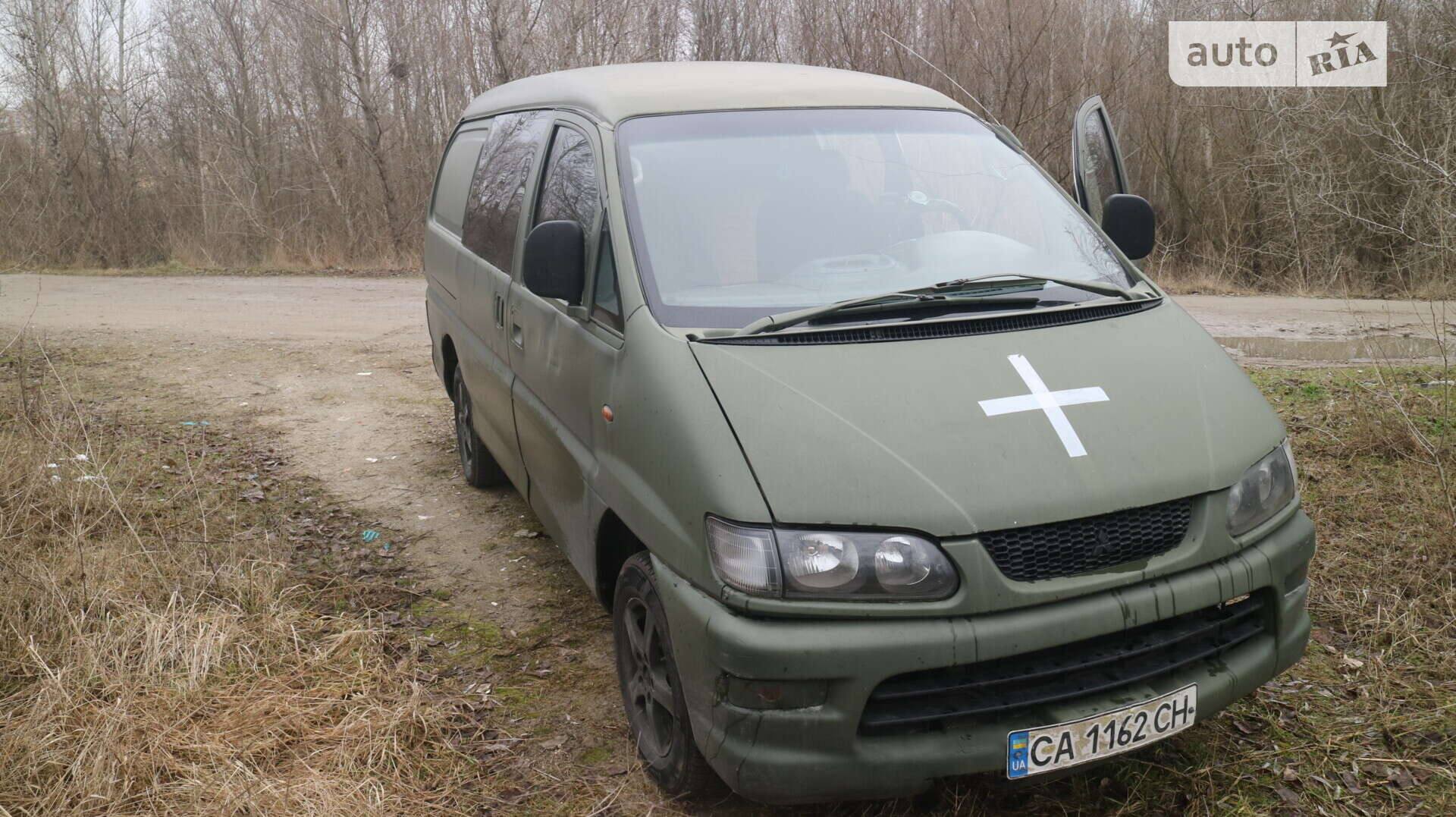 MITSUBISHI L 400 2001