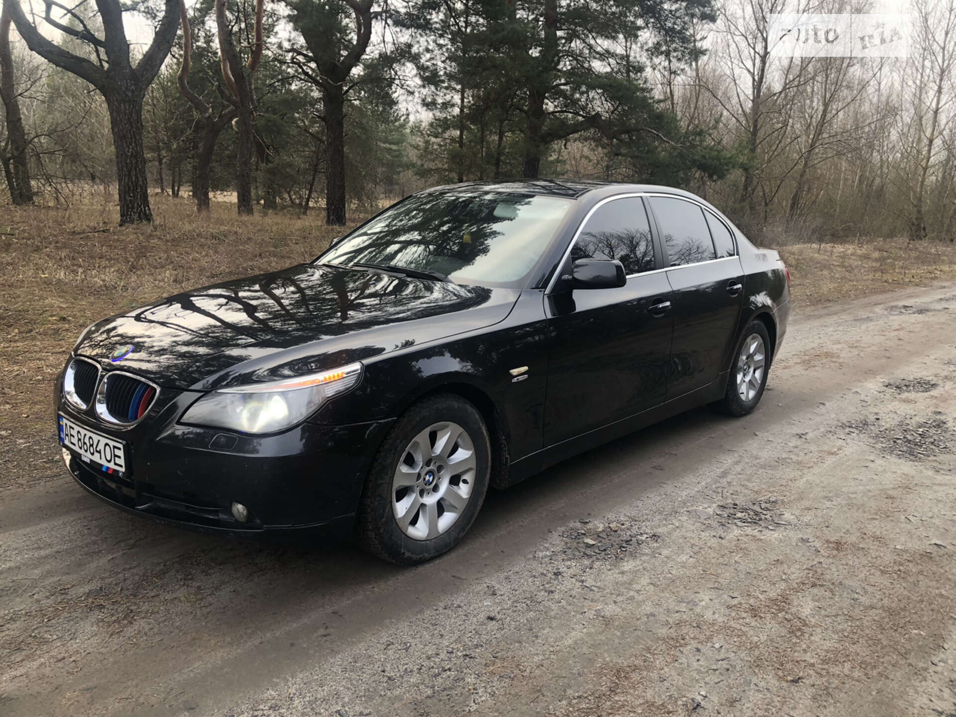Головне фото звіту автомобіля BMW 520I 2004