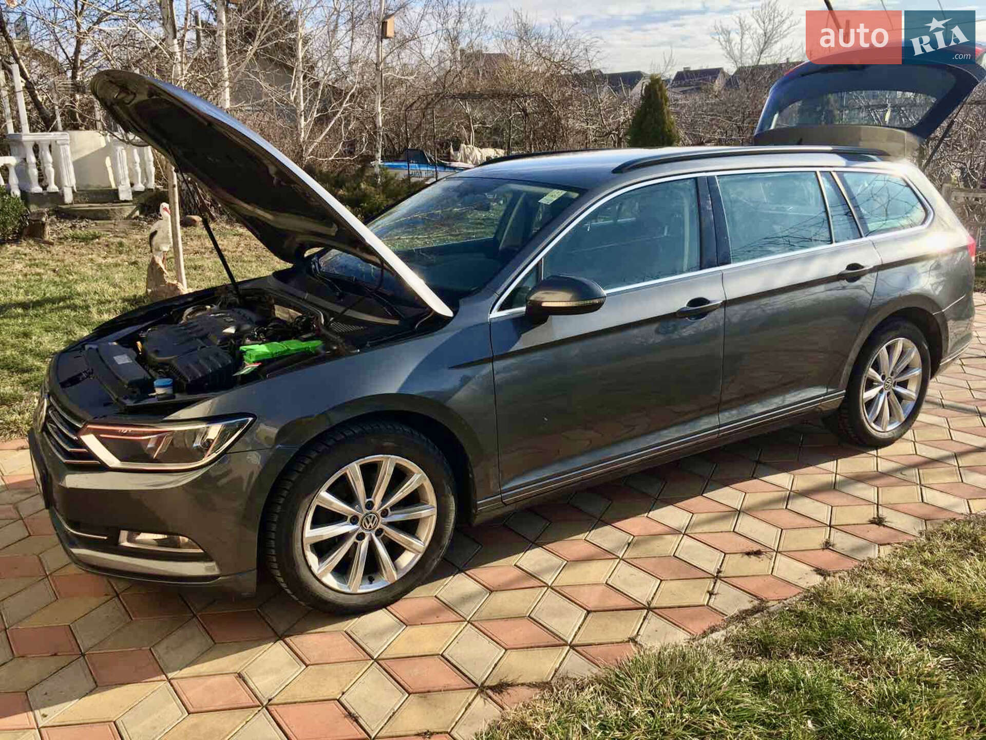 VOLKSWAGEN PASSAT 2016